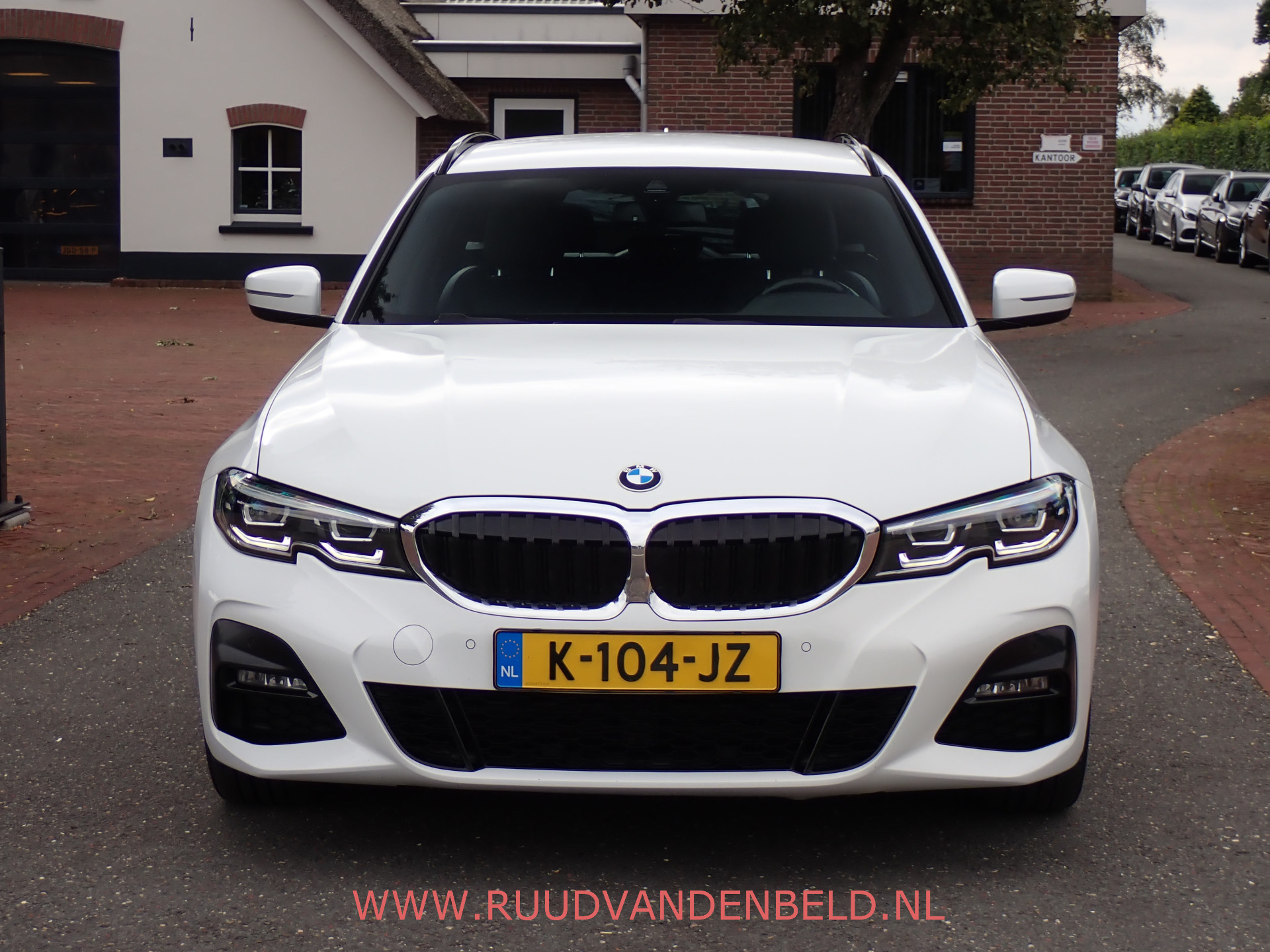 Foto van BMW 330e