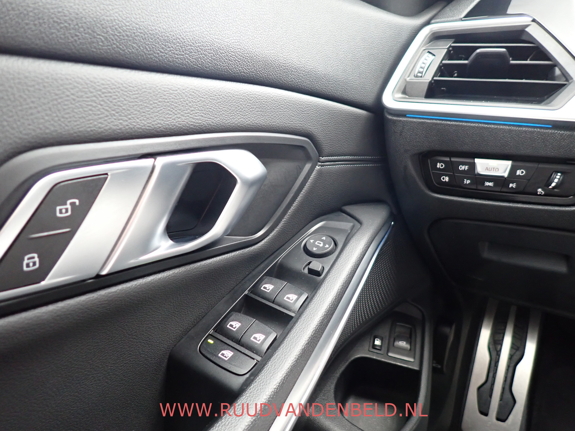 Foto van BMW 330e