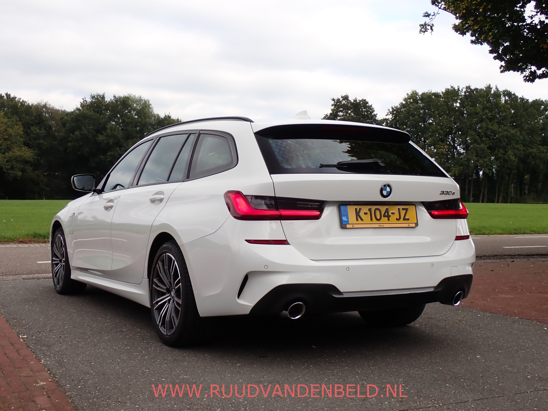 Foto van BMW 330e