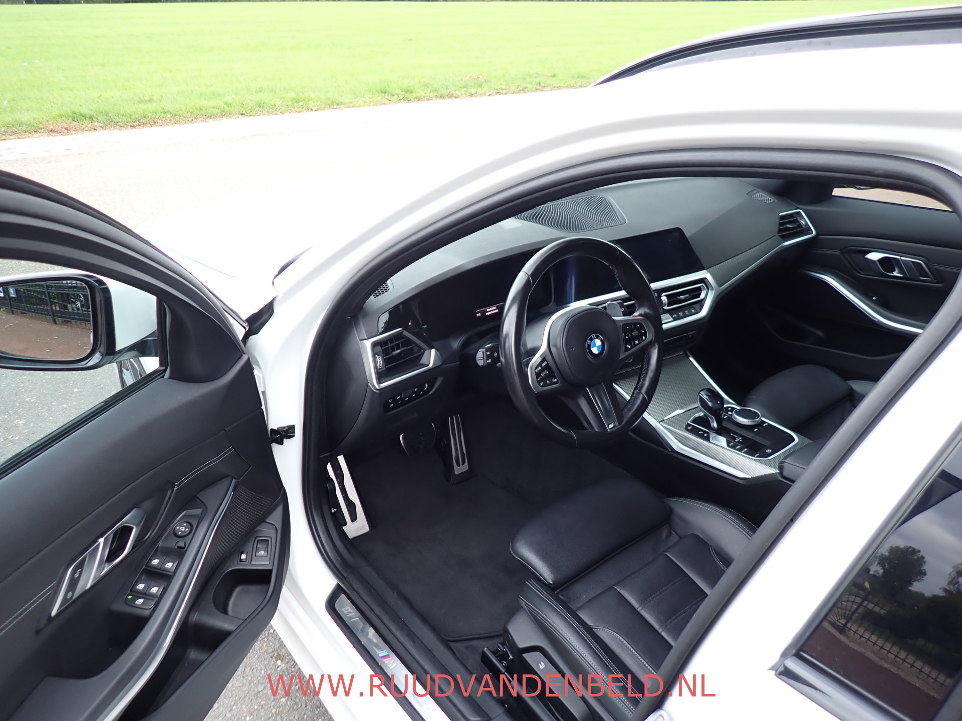 Foto van BMW 330e