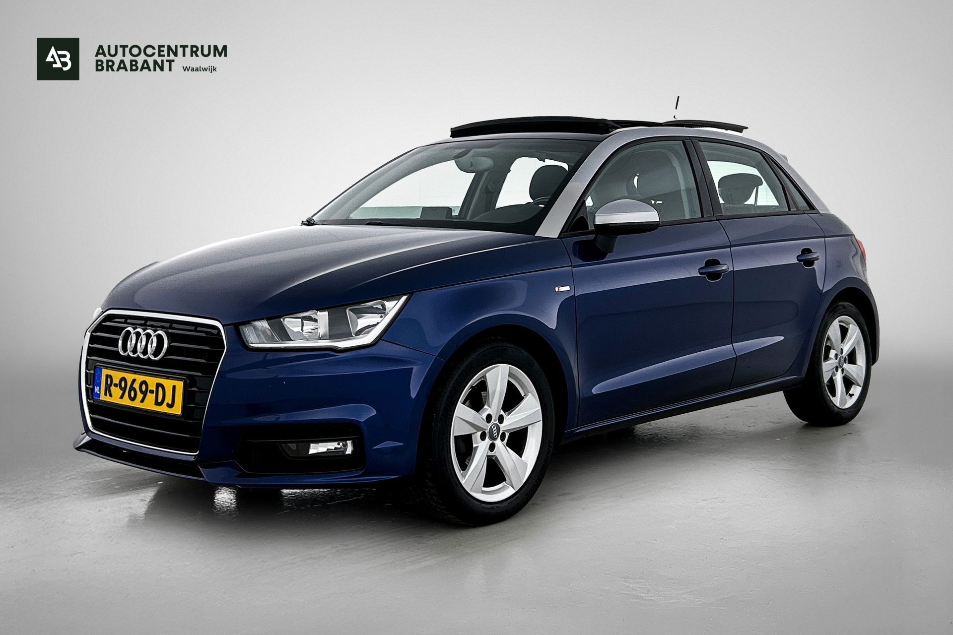 Audi A1 1.0 TFSI Design Pro Line Plus (PANORAMADAK, CLIMA, CRUISE, NAVIGATIE, 2015 - voorkant