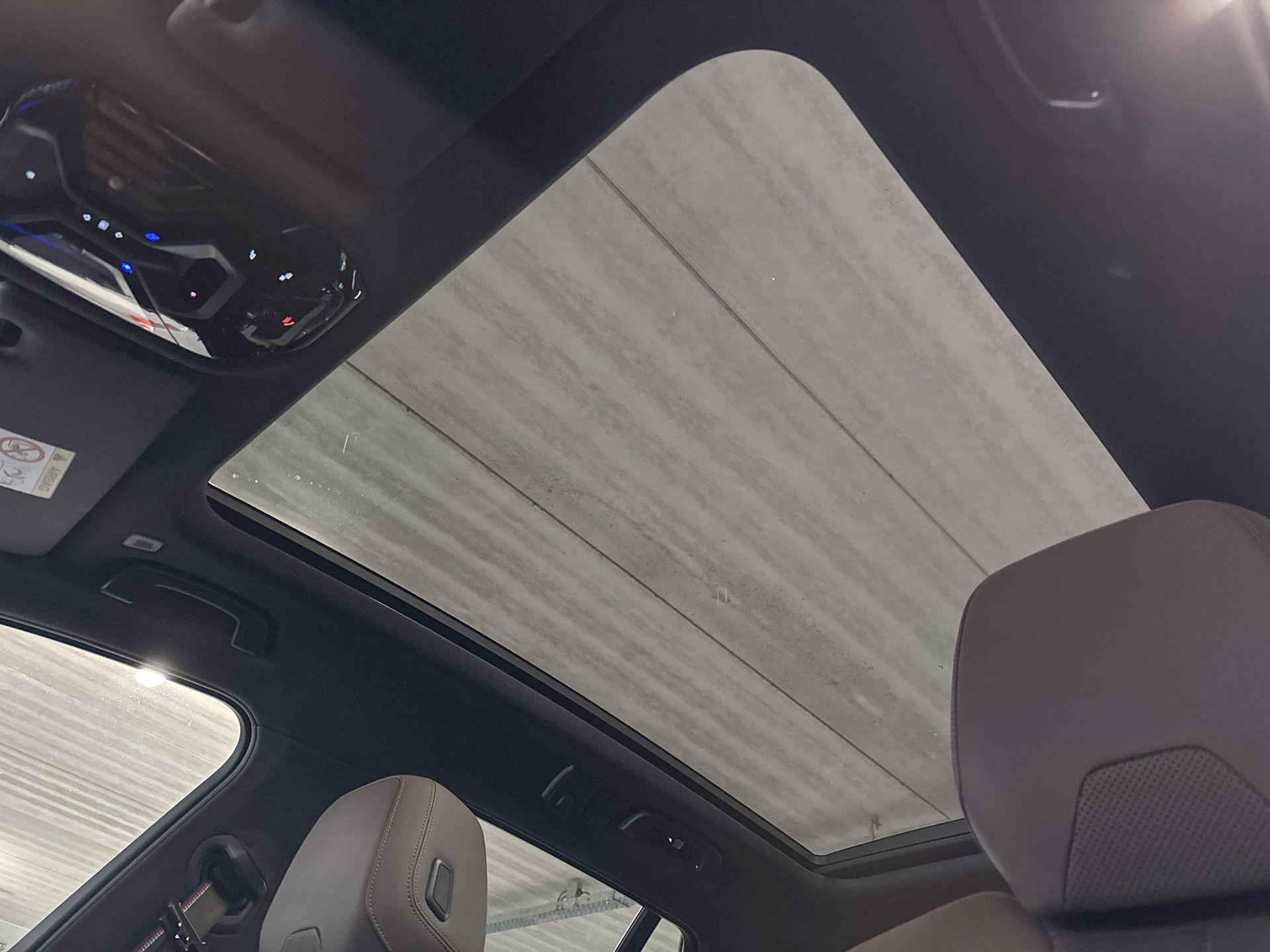 Foto van BMW 550e xDrive