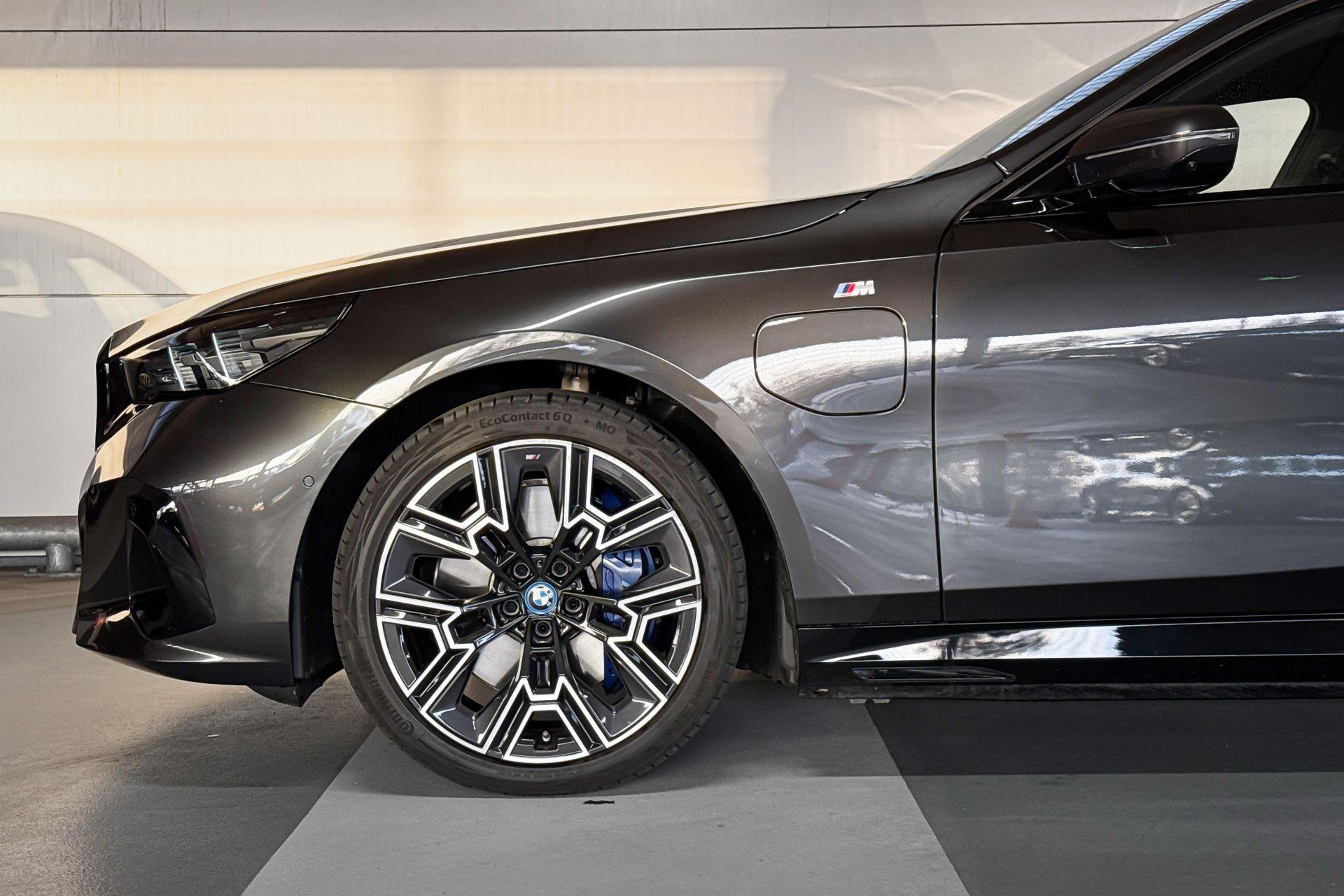 Foto van BMW 550e xDrive