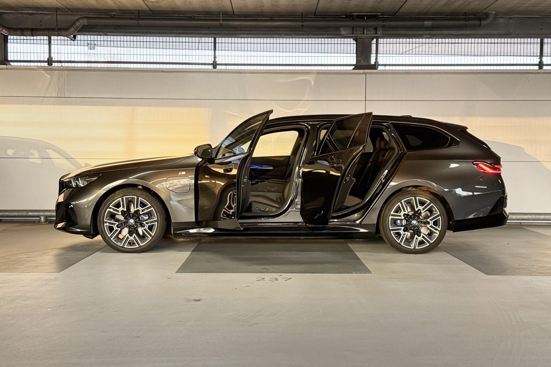 Foto van BMW 550e xDrive