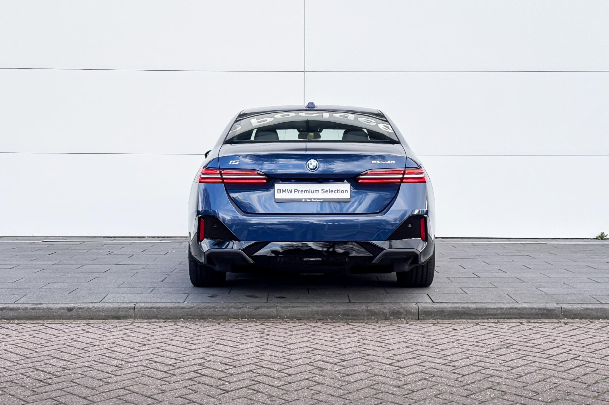 Foto van BMW I5 Edrive40