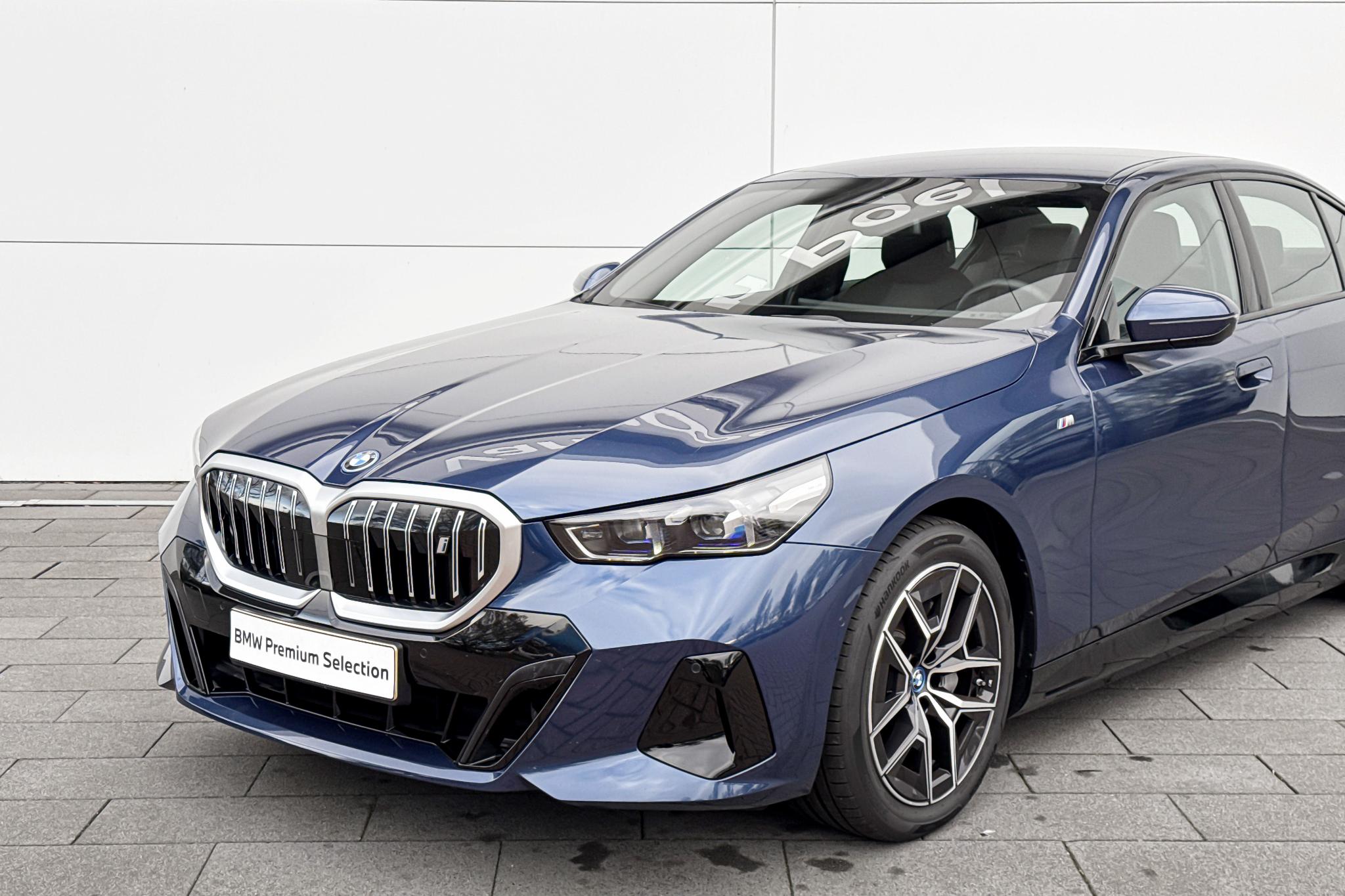 Foto van BMW I5 Edrive40