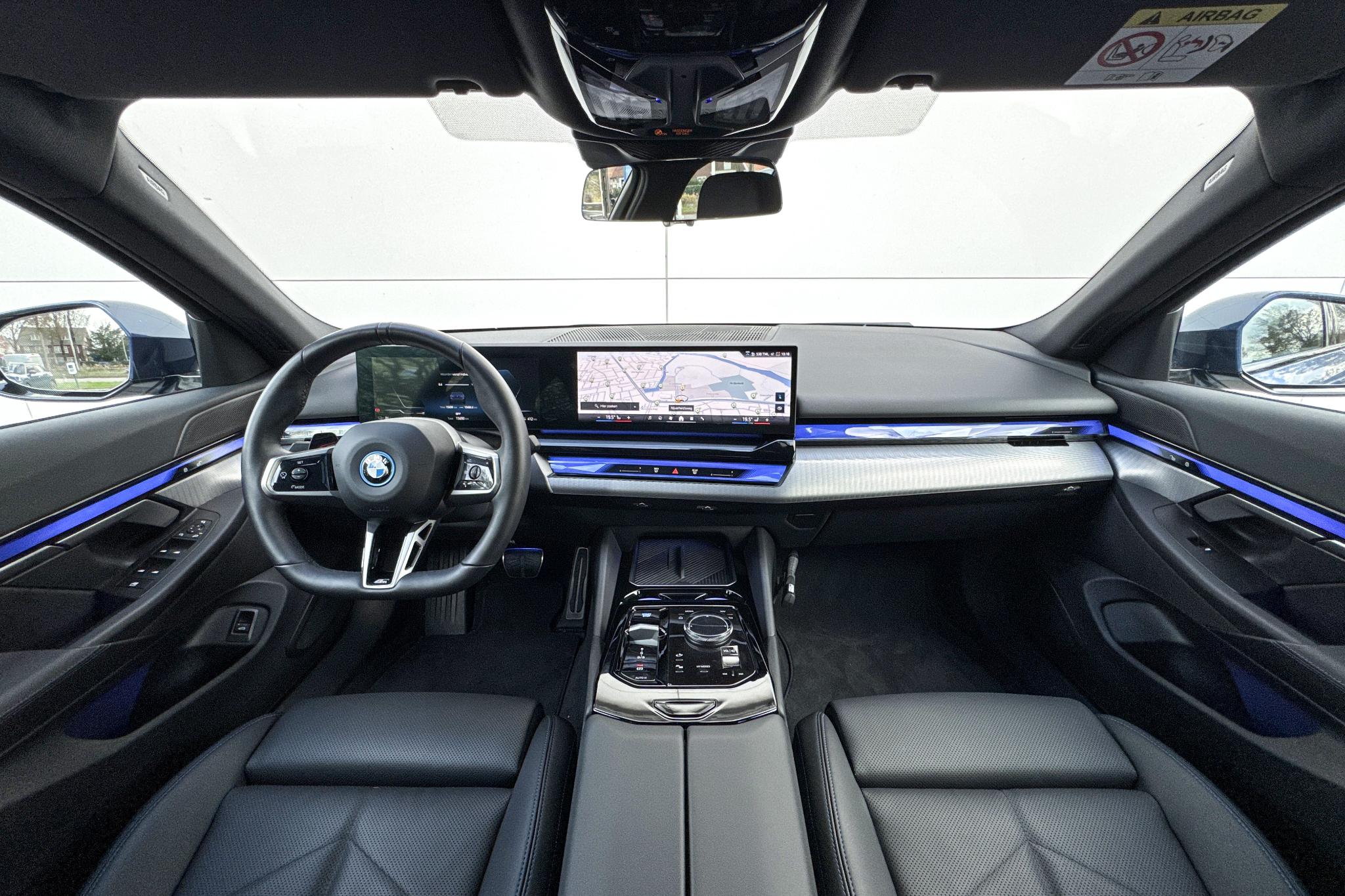 Foto van BMW I5 Edrive40