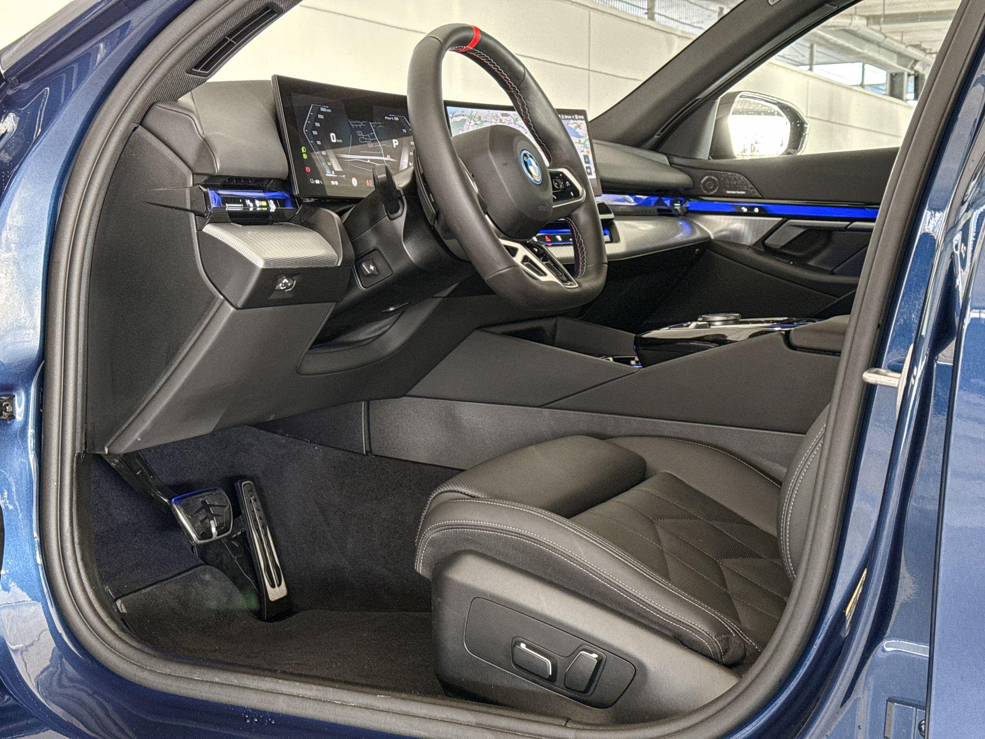 Foto van BMW I5 M60 xDrive