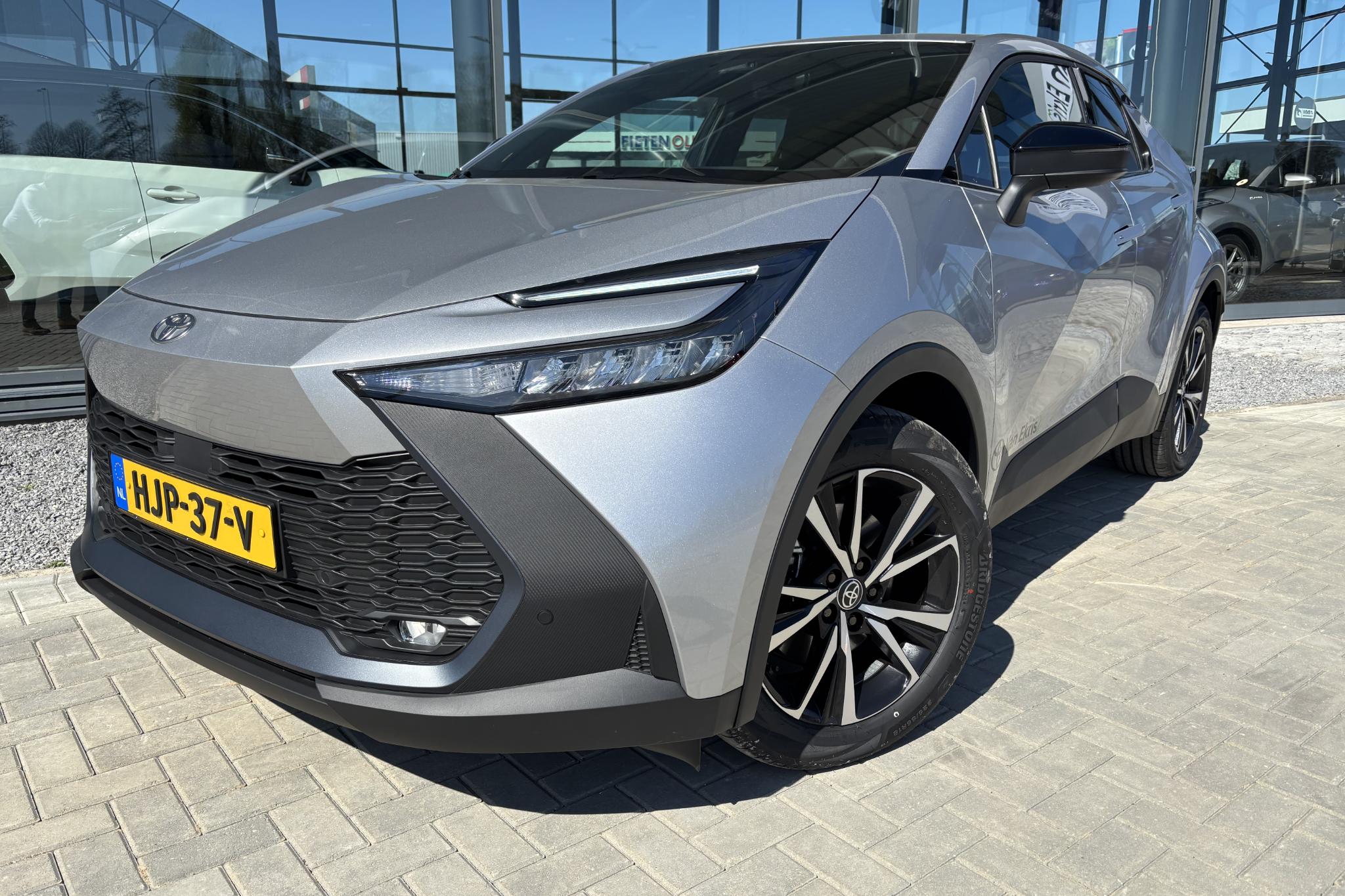 Foto van Toyota Toyota C-hr