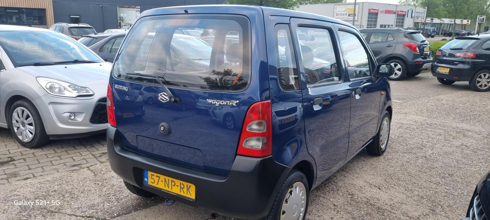 Foto van Suzuki Wagon R