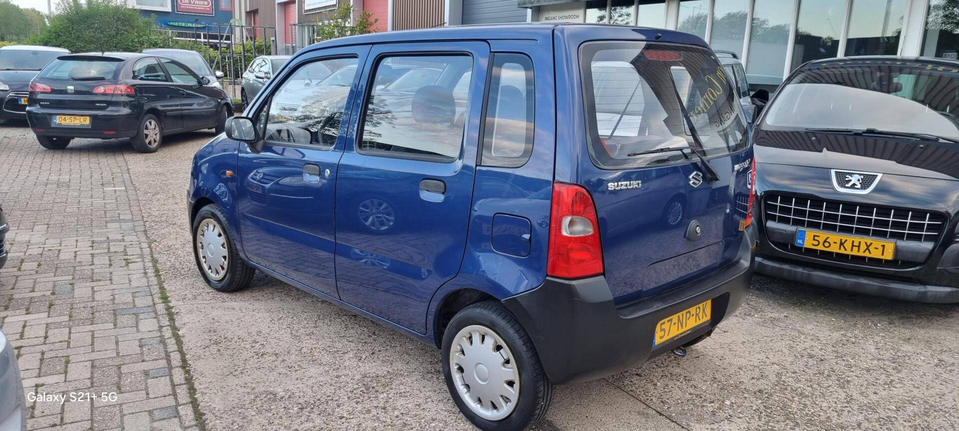 Foto van Suzuki Wagon R