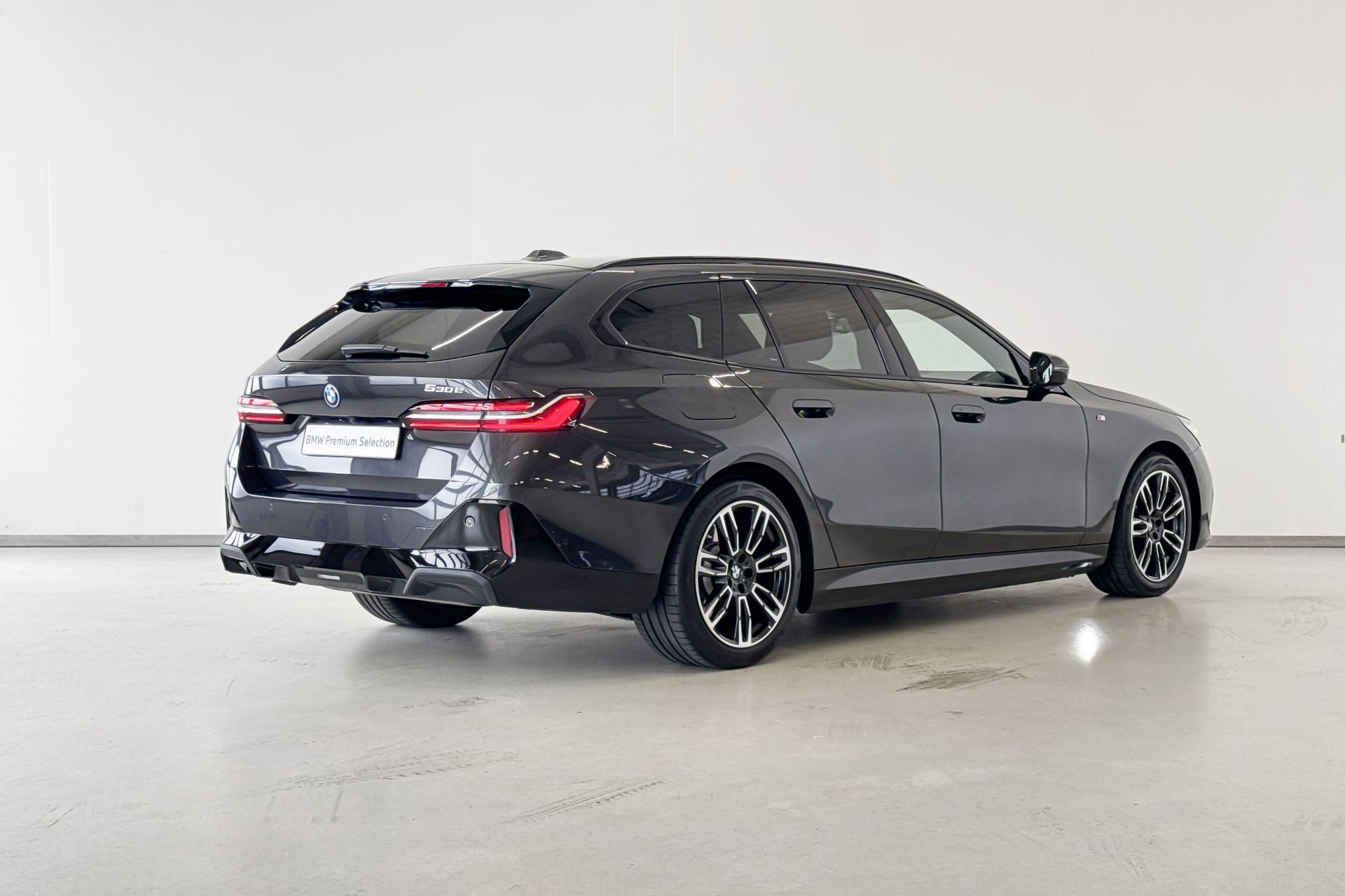 Foto van BMW 530e