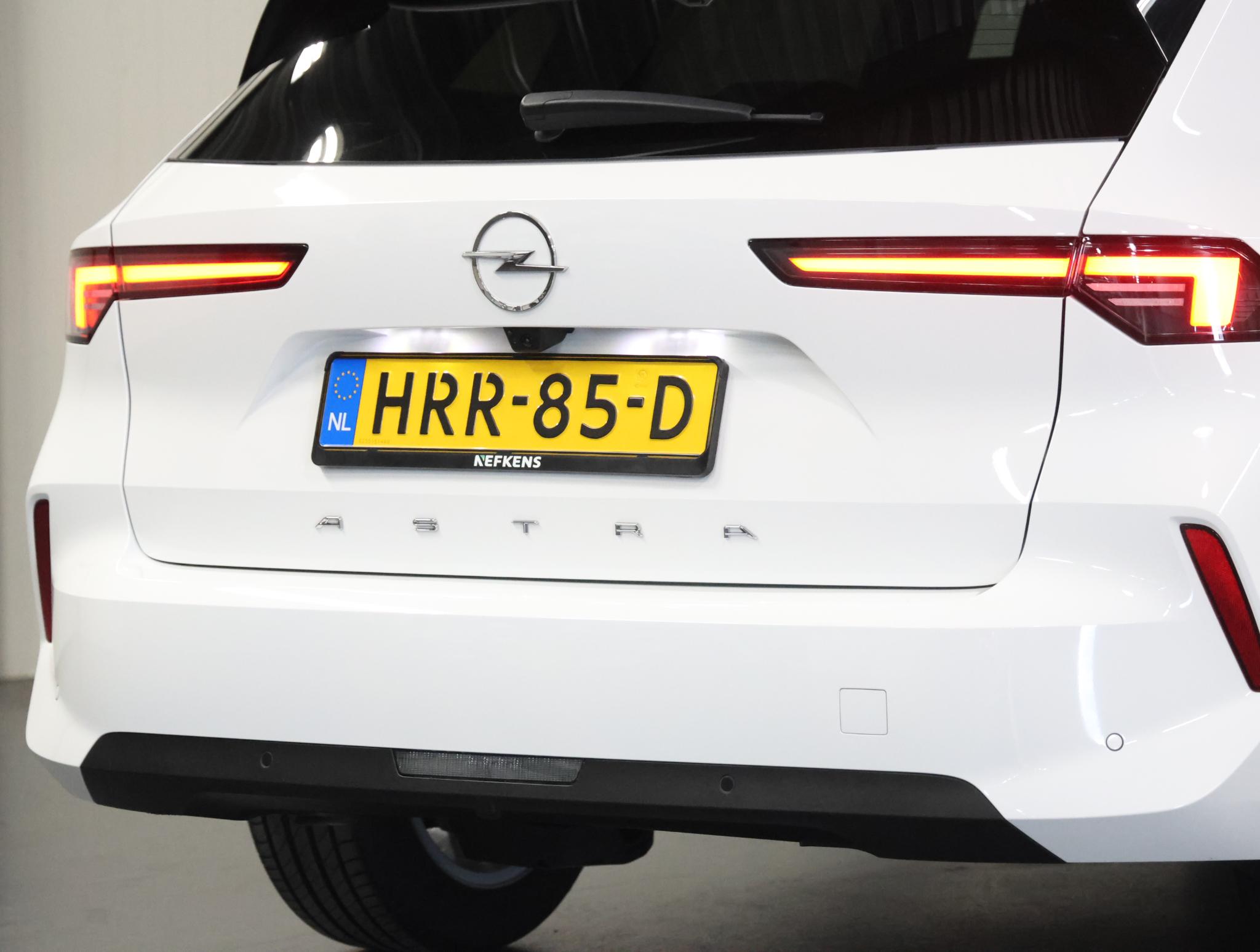 Foto van Opel Astra Sports Tourer