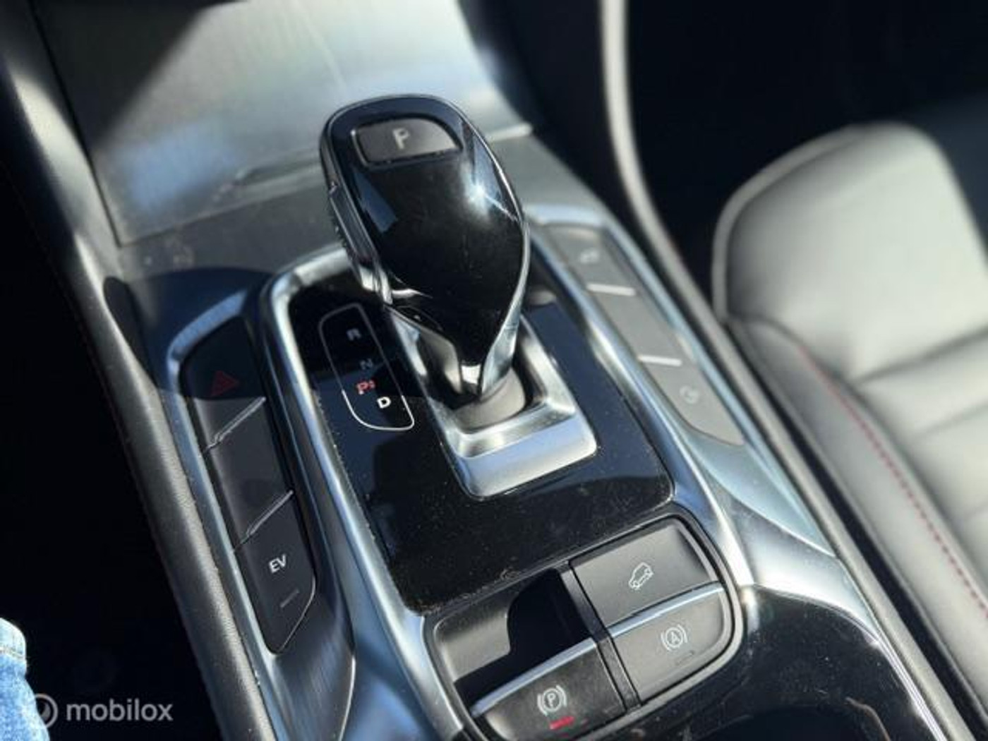 Foto van MG MG Ehs Plug-in Hybrid