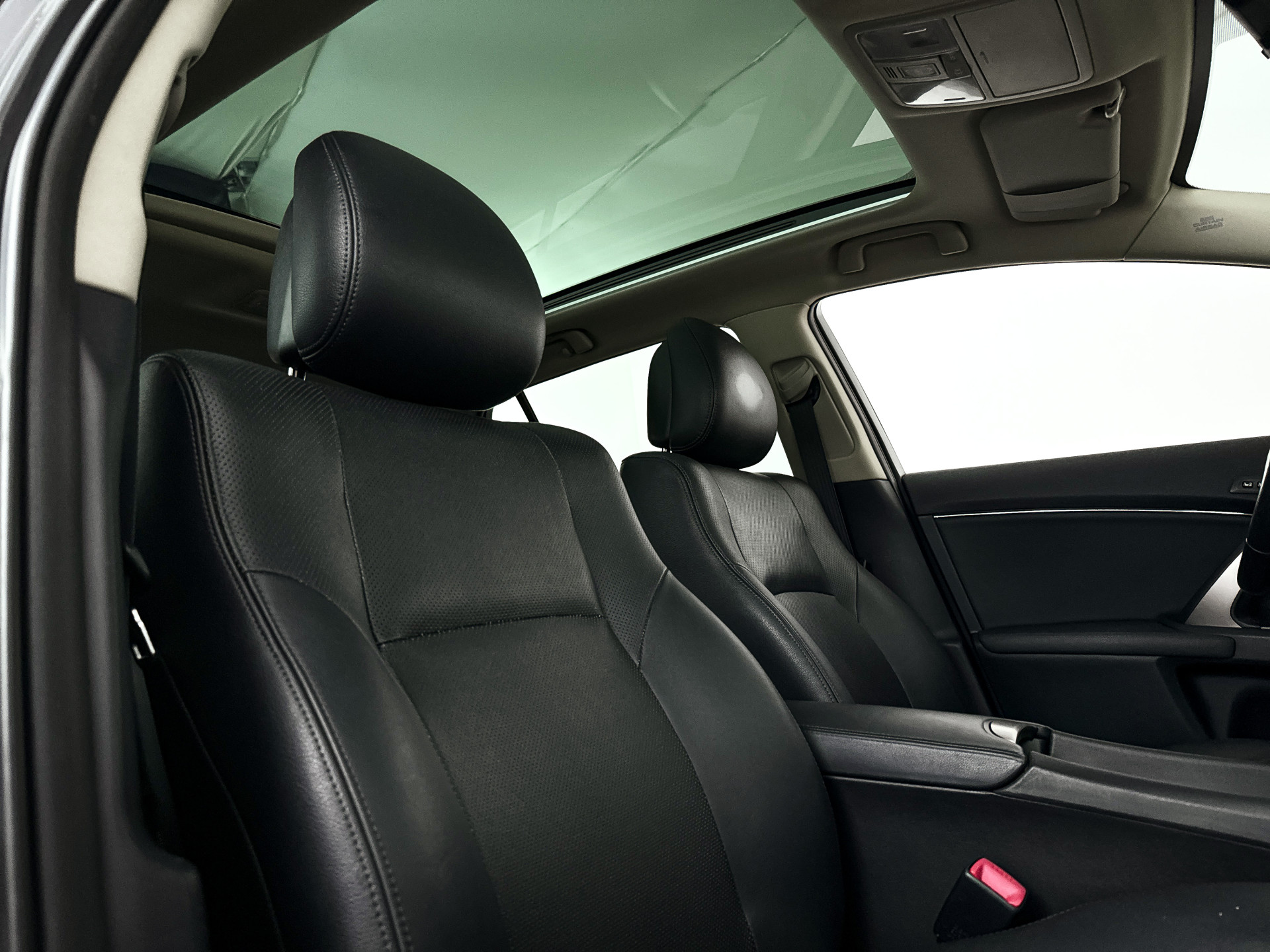 Foto van Toyota Toyota Avensis