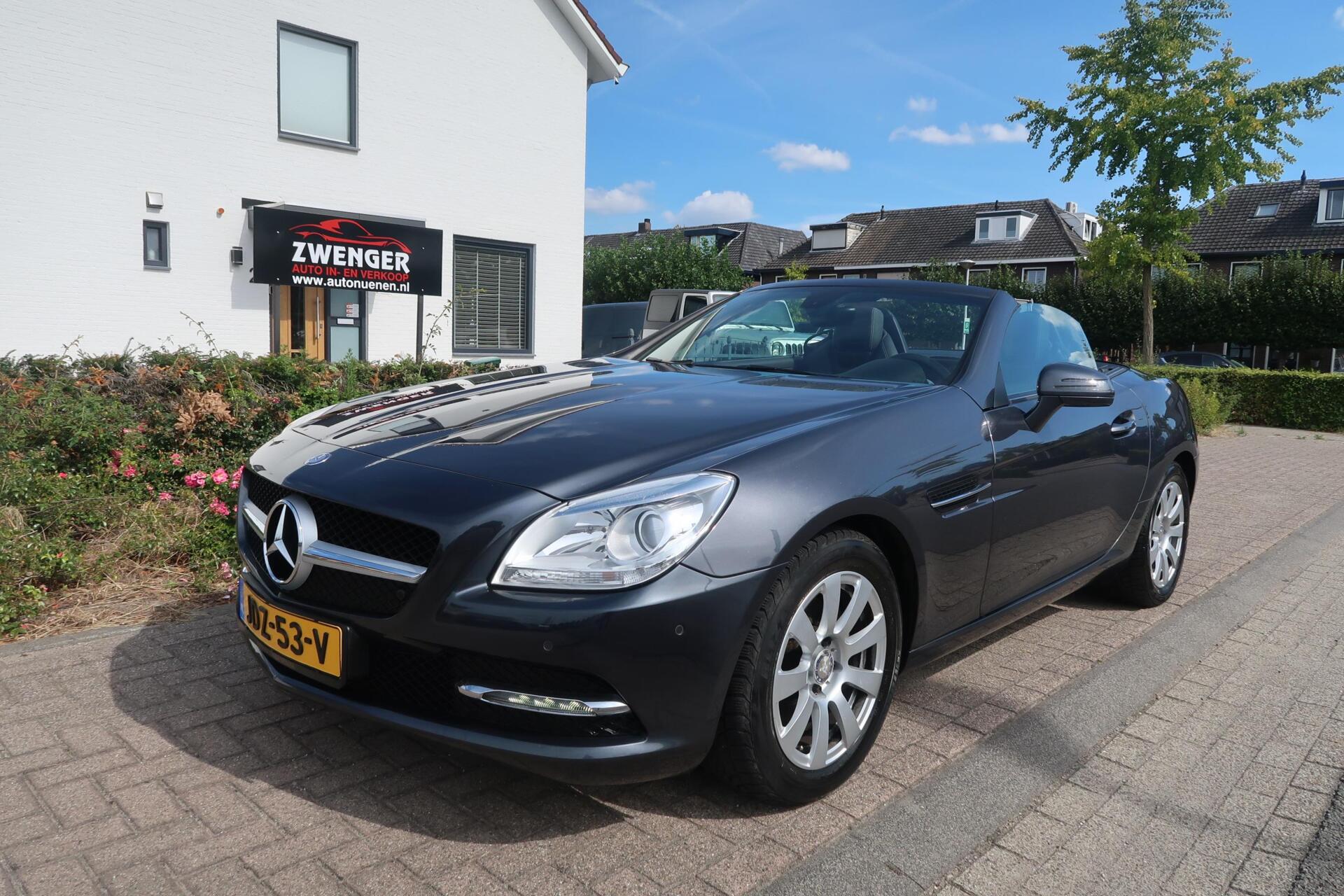 Mercedes-Benz SLK 200 200 Aut PANORAMADAK|AIRSCARF|NAVIGATIE|LED|LEDER|PDC|ZEER MOOI 2014 - voorkant