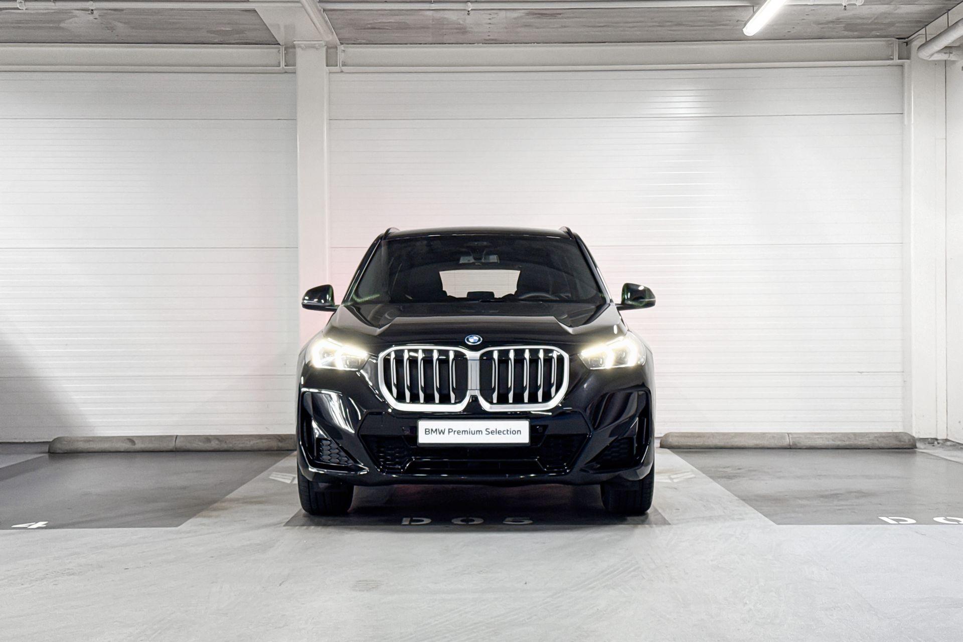 Foto van BMW X1 Xdrive30e