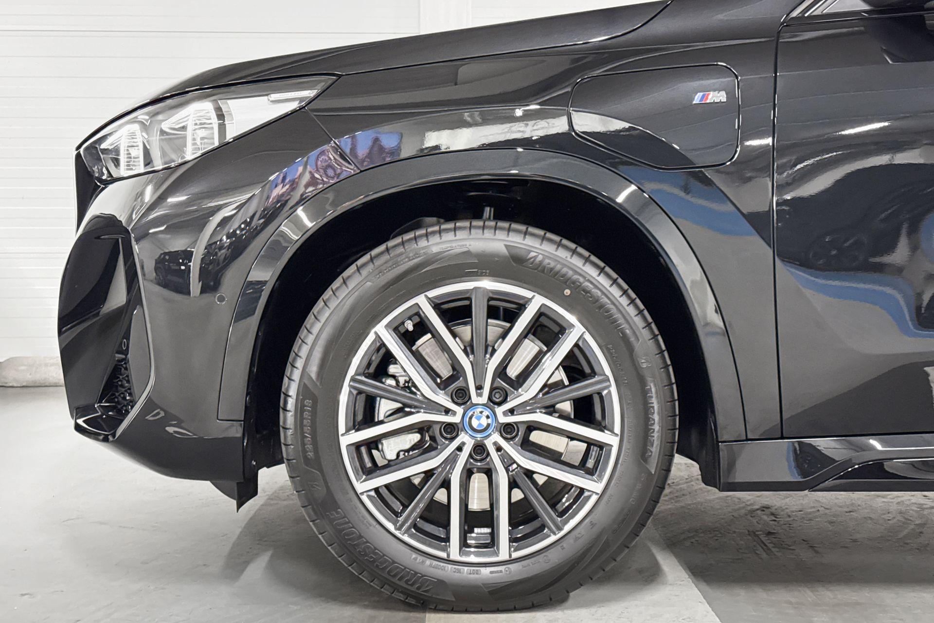 Foto van BMW X1 Xdrive30e