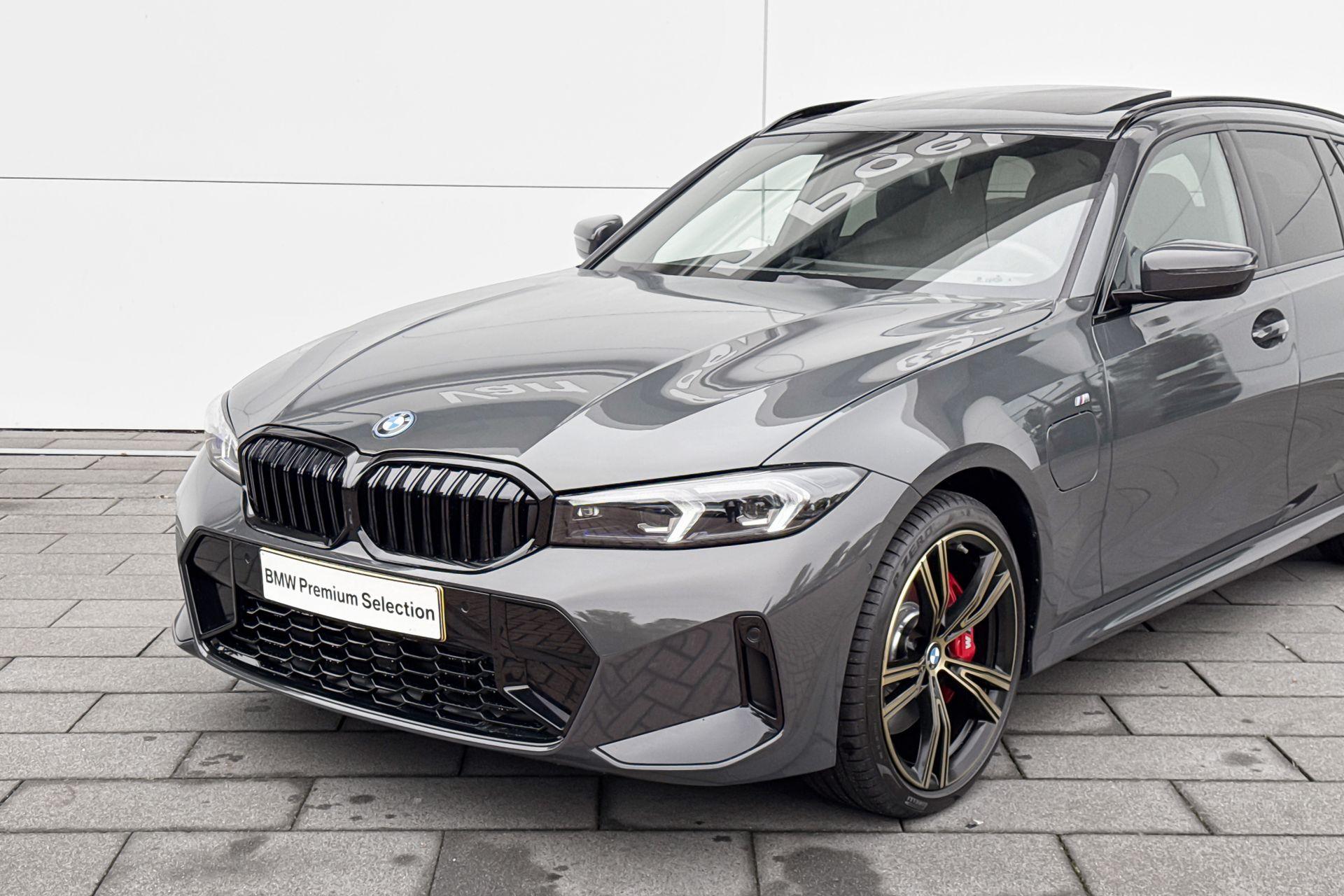 Foto van BMW 330e