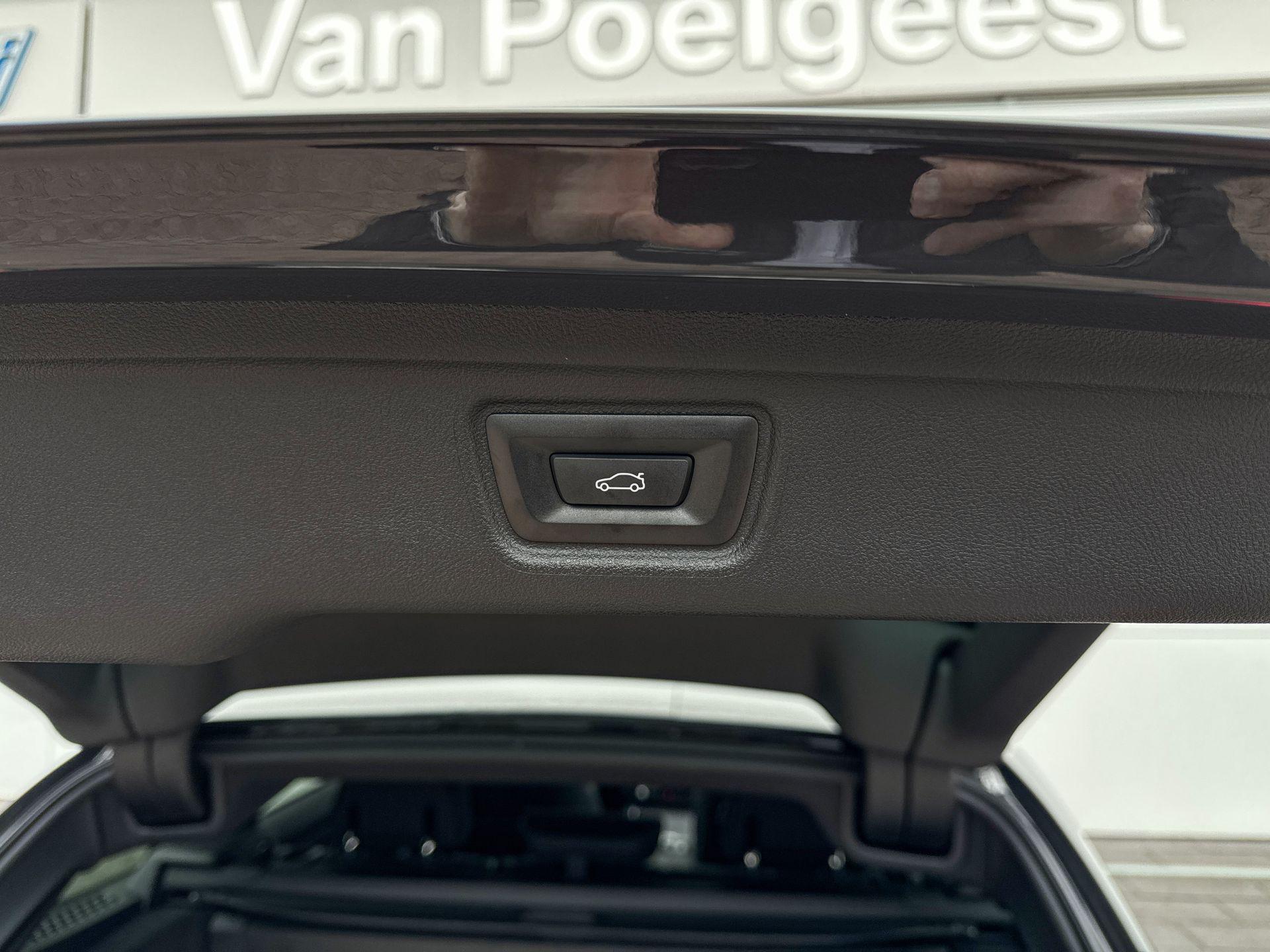 Foto van BMW 330e