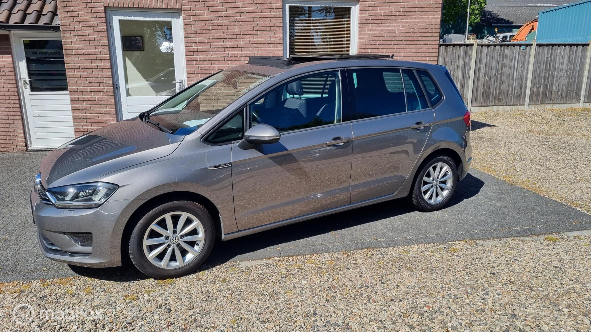 Foto van Volkswagen Golf Sportsvan