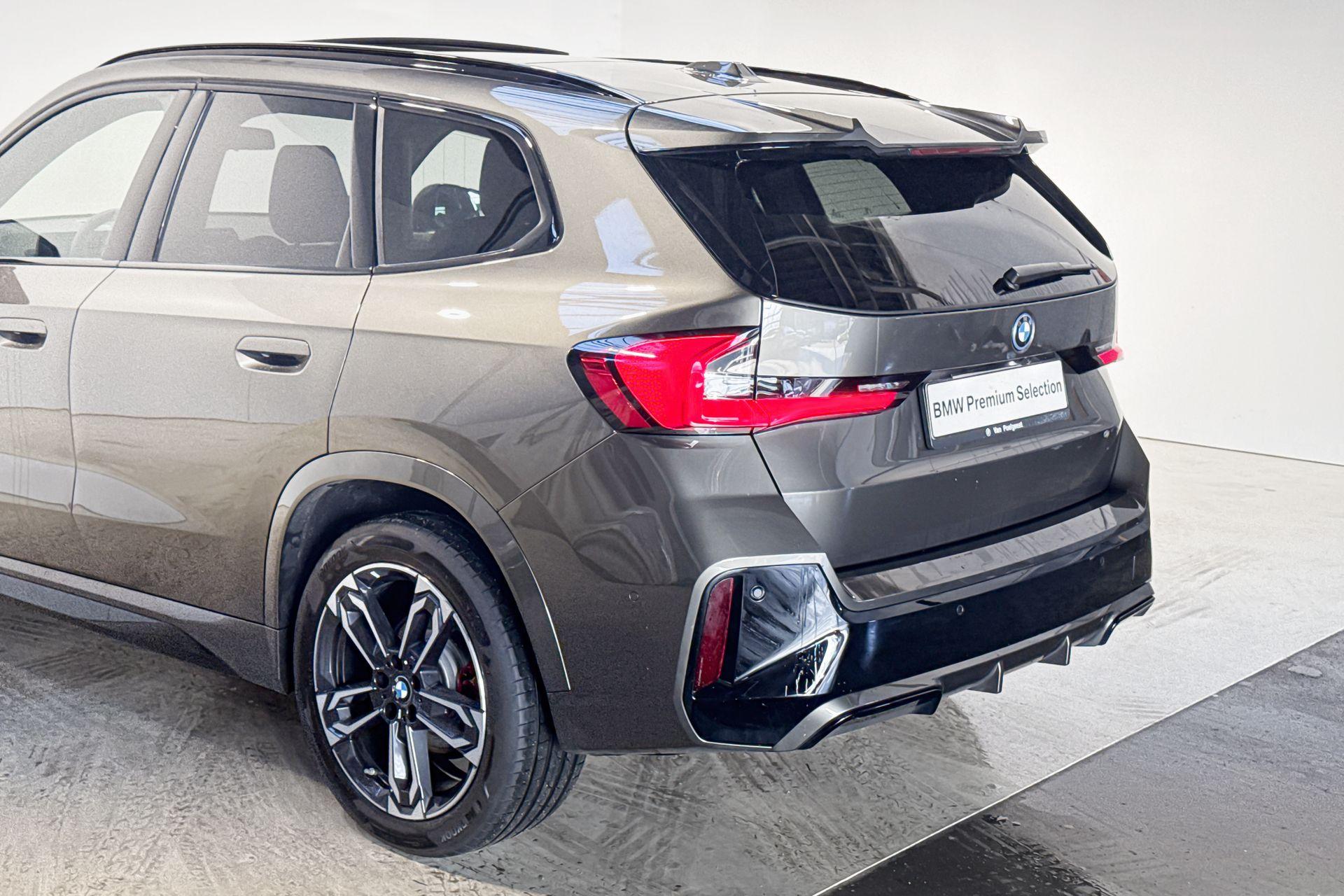 Foto van BMW Ix1 Edrive20