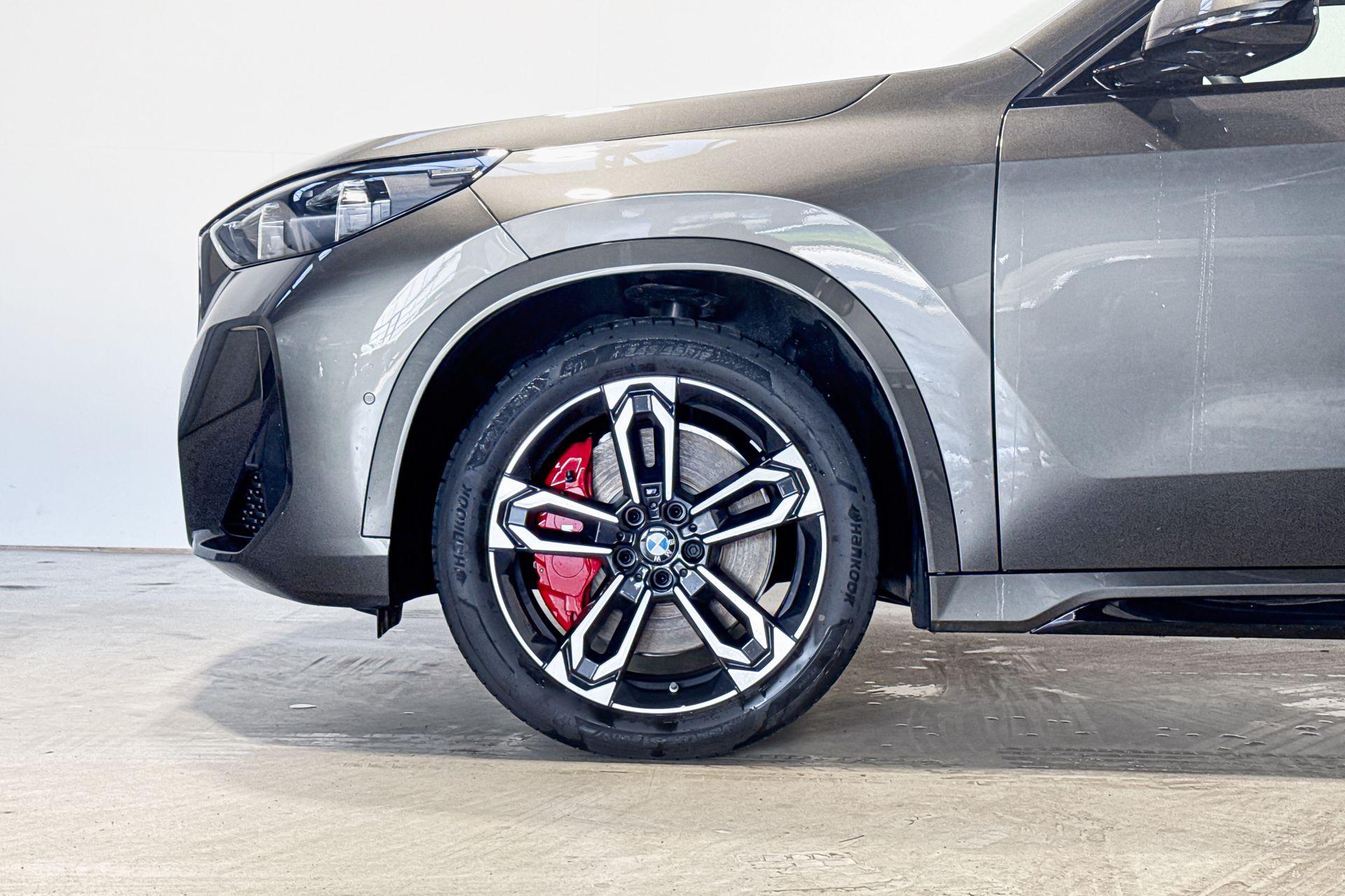 Foto van BMW Ix1 Edrive20