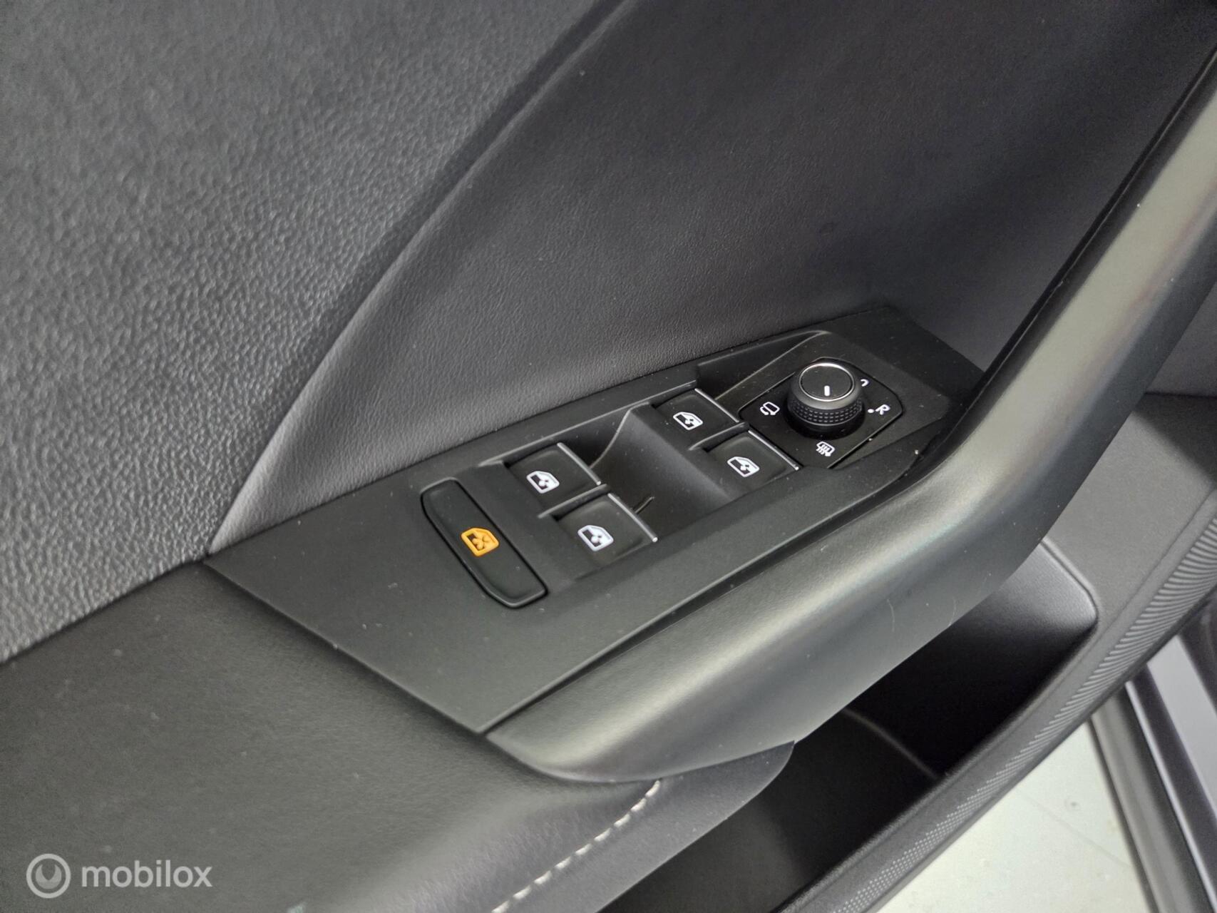 Foto van Volkswagen T-cross