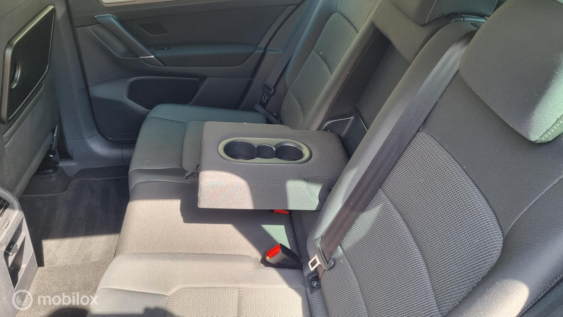 Foto van Volkswagen Golf Sportsvan