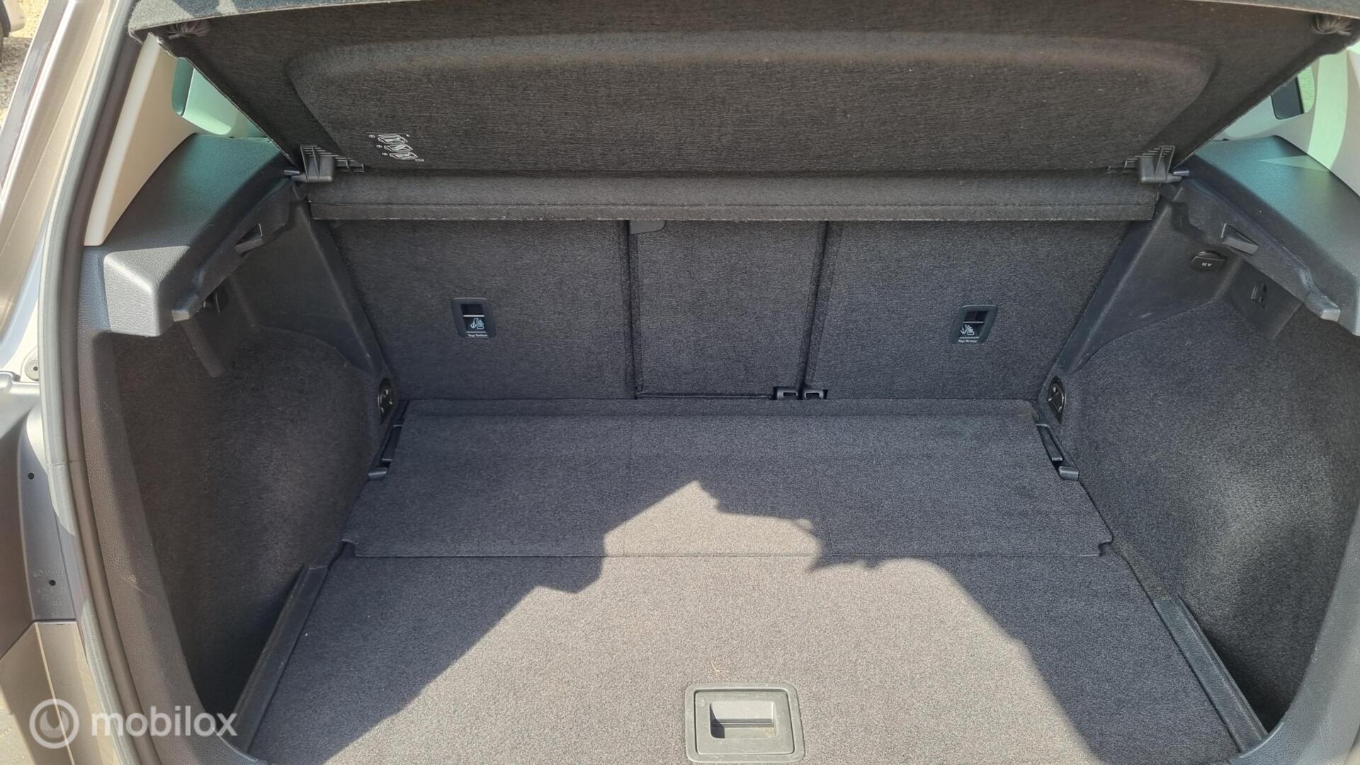 Foto van Volkswagen Golf Sportsvan