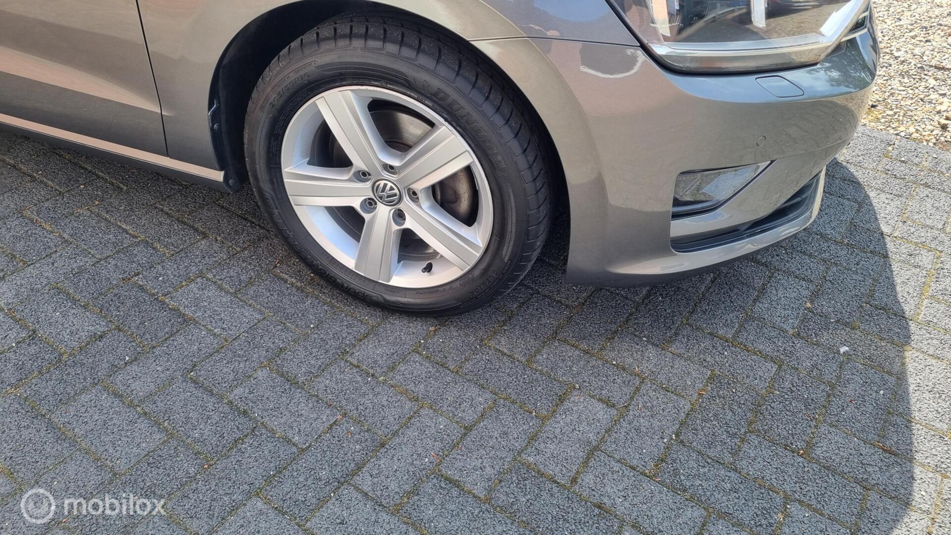 Foto van Volkswagen Golf Sportsvan