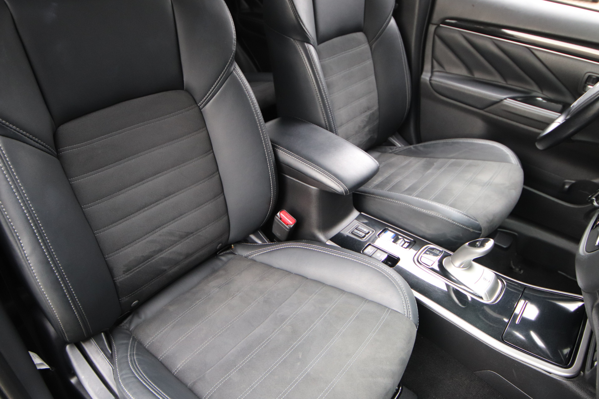 Foto van Mitsubishi Mitsubishi Outlander