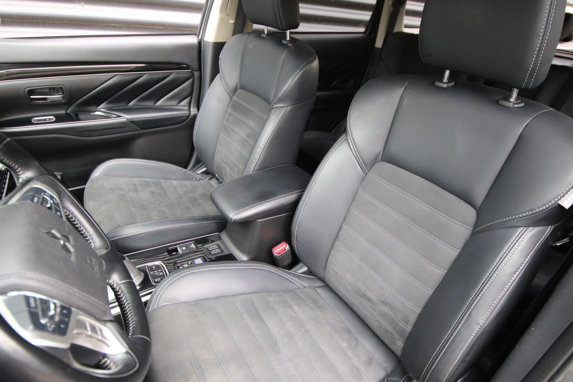 Foto van Mitsubishi Mitsubishi Outlander