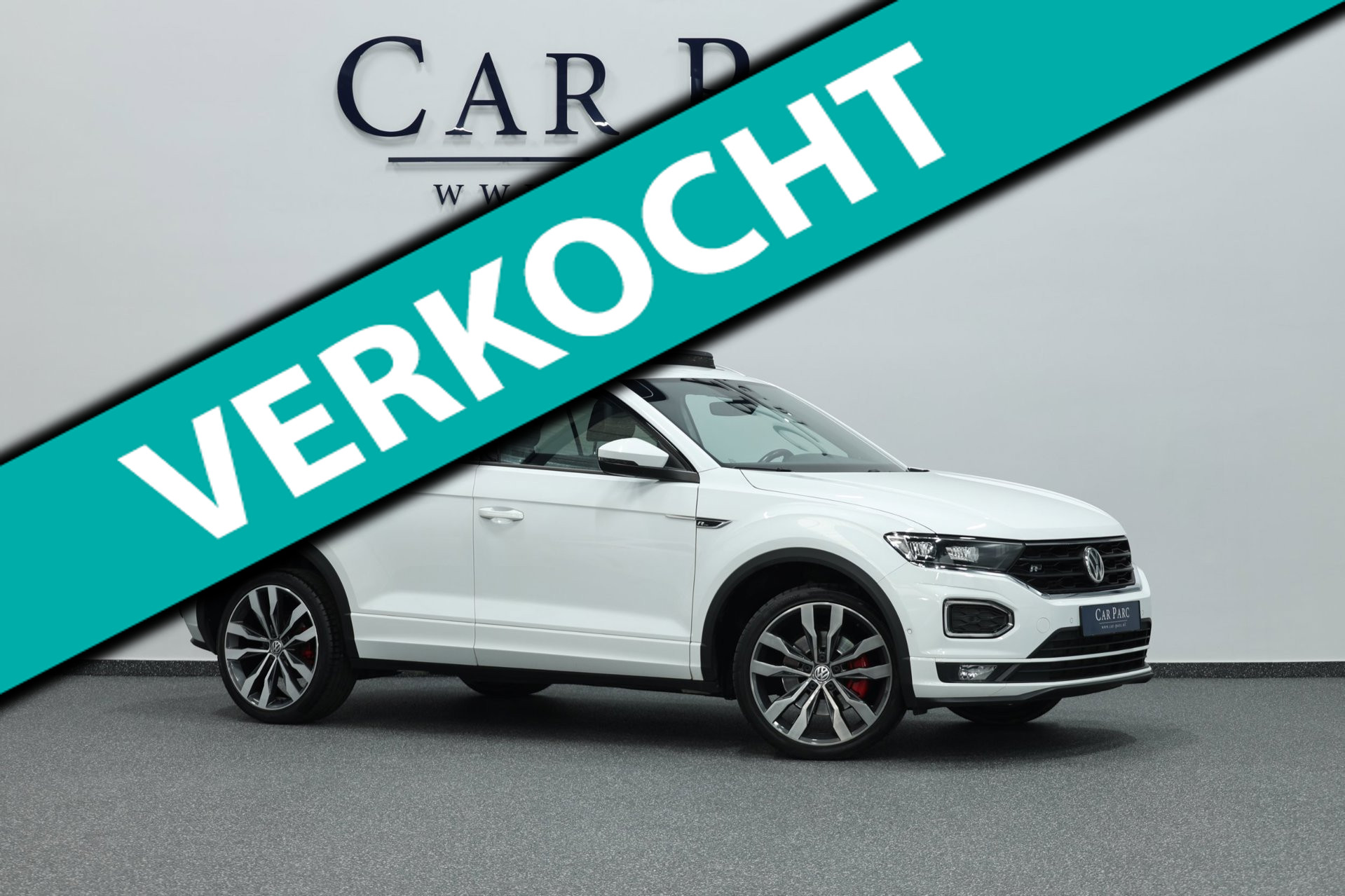 Volkswagen T-roc 2.0 TSI 4Motion 3x R-line LED/VIRTUAL/PANO/HALF LEDER+S.VERWARMING/19" LMV/CAM/ACC/ECC/12 MND GARANTIE! 2019 - voorkant
