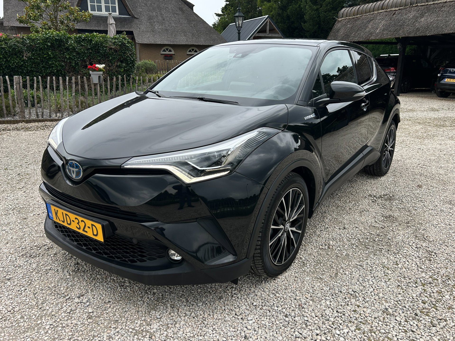 Foto van Toyota Toyota C-hr