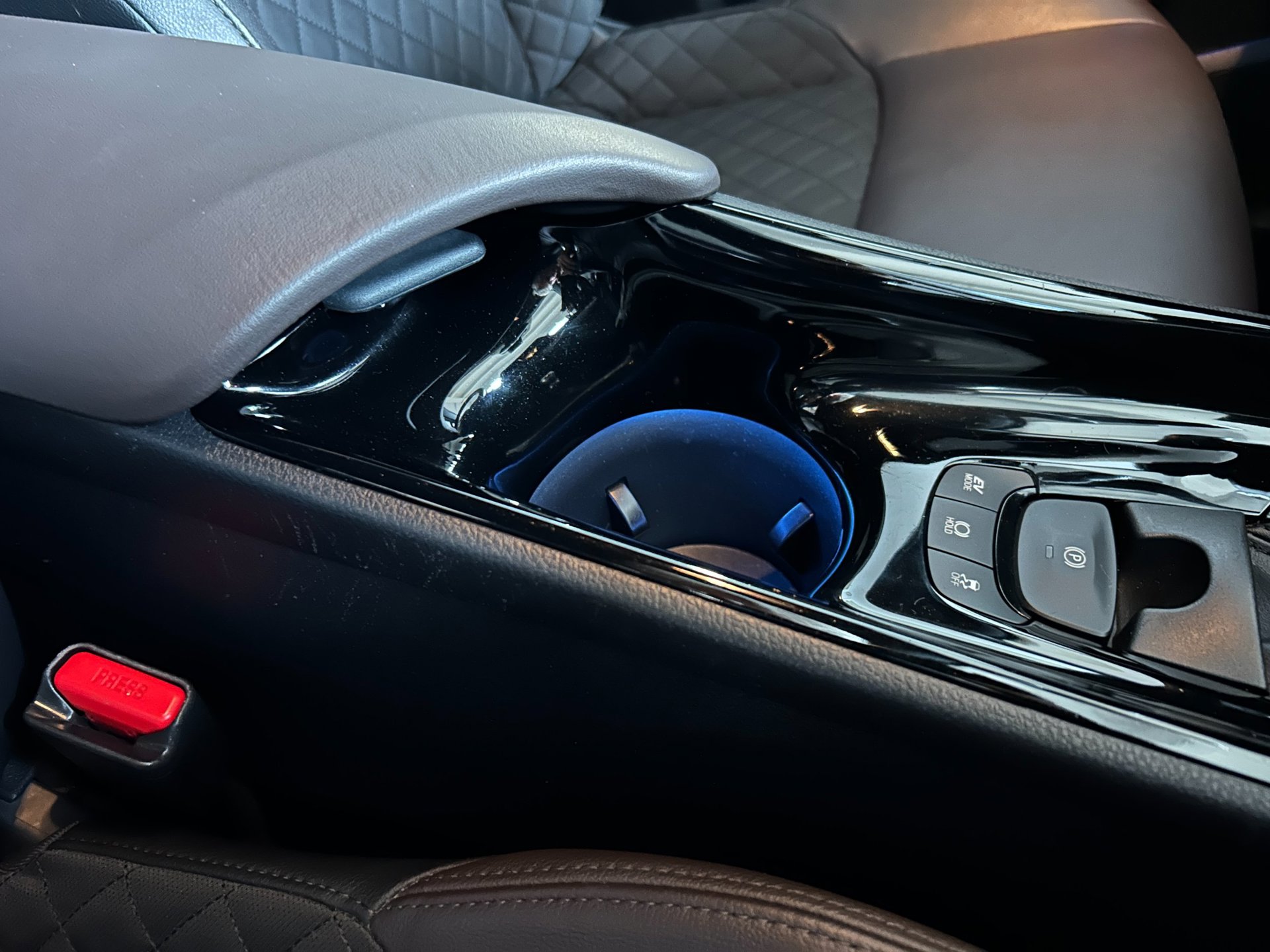 Foto van Toyota Toyota C-hr