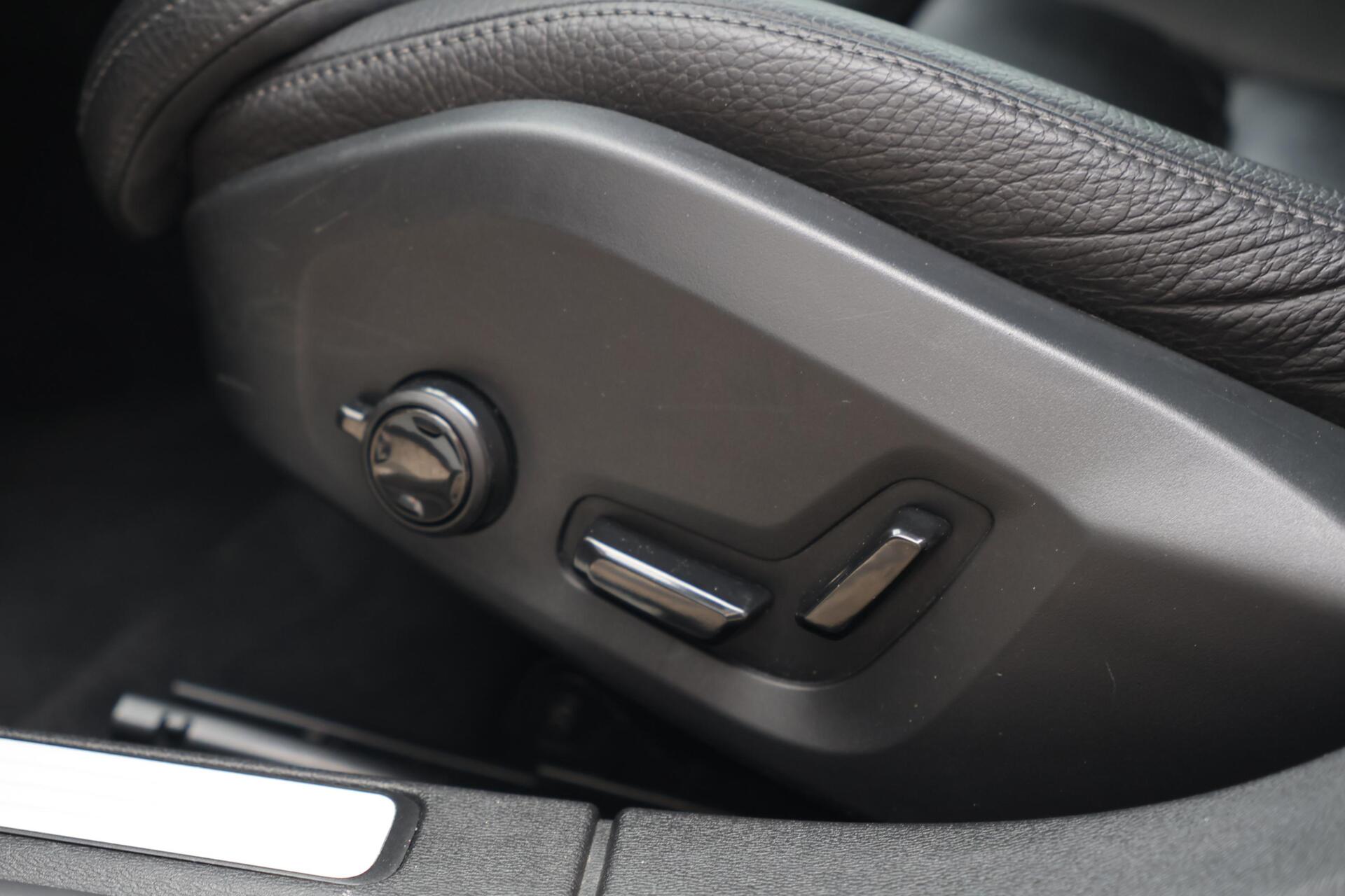 Foto van Volvo V60 T8 Twin Engine