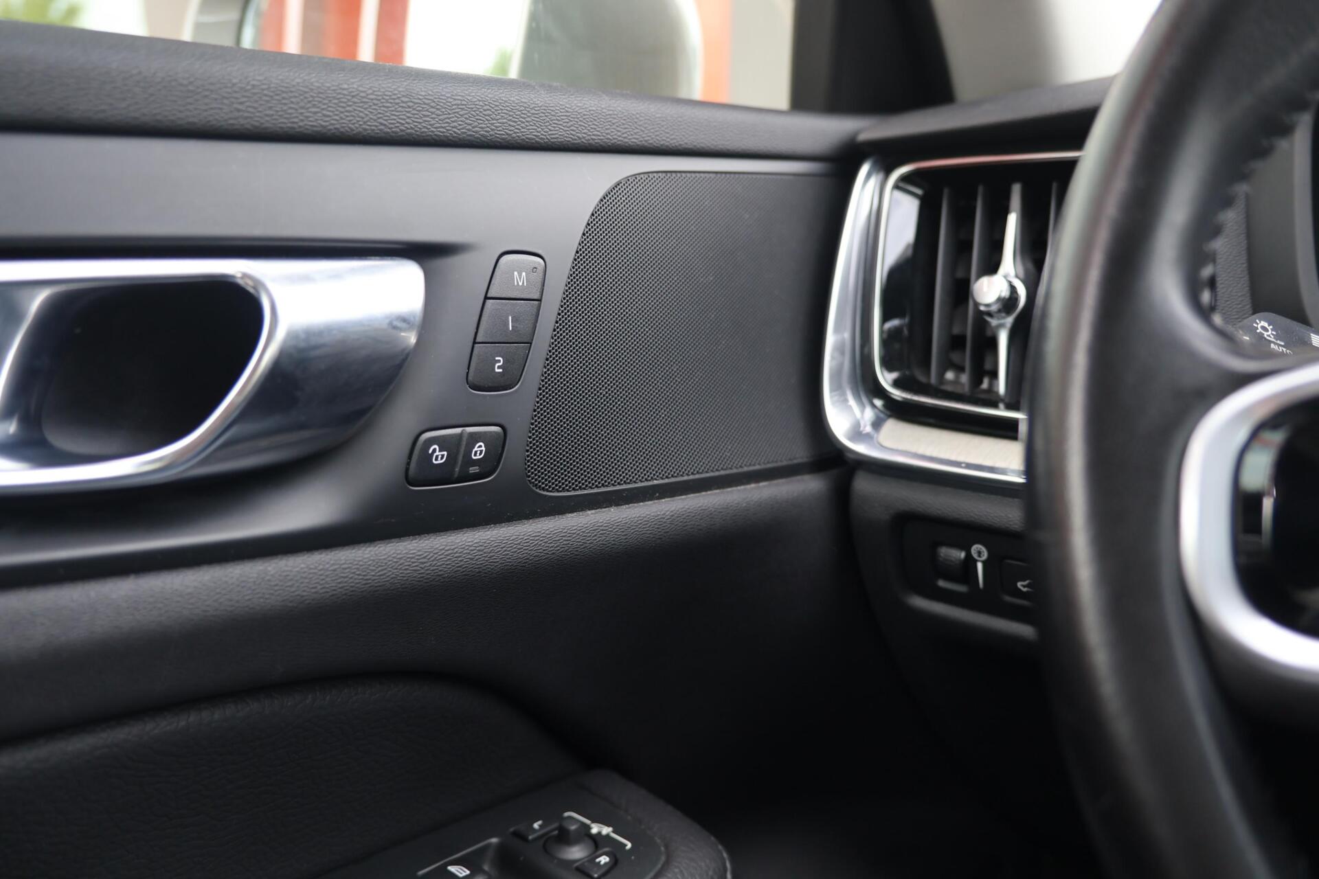Foto van Volvo V60 T8 Twin Engine