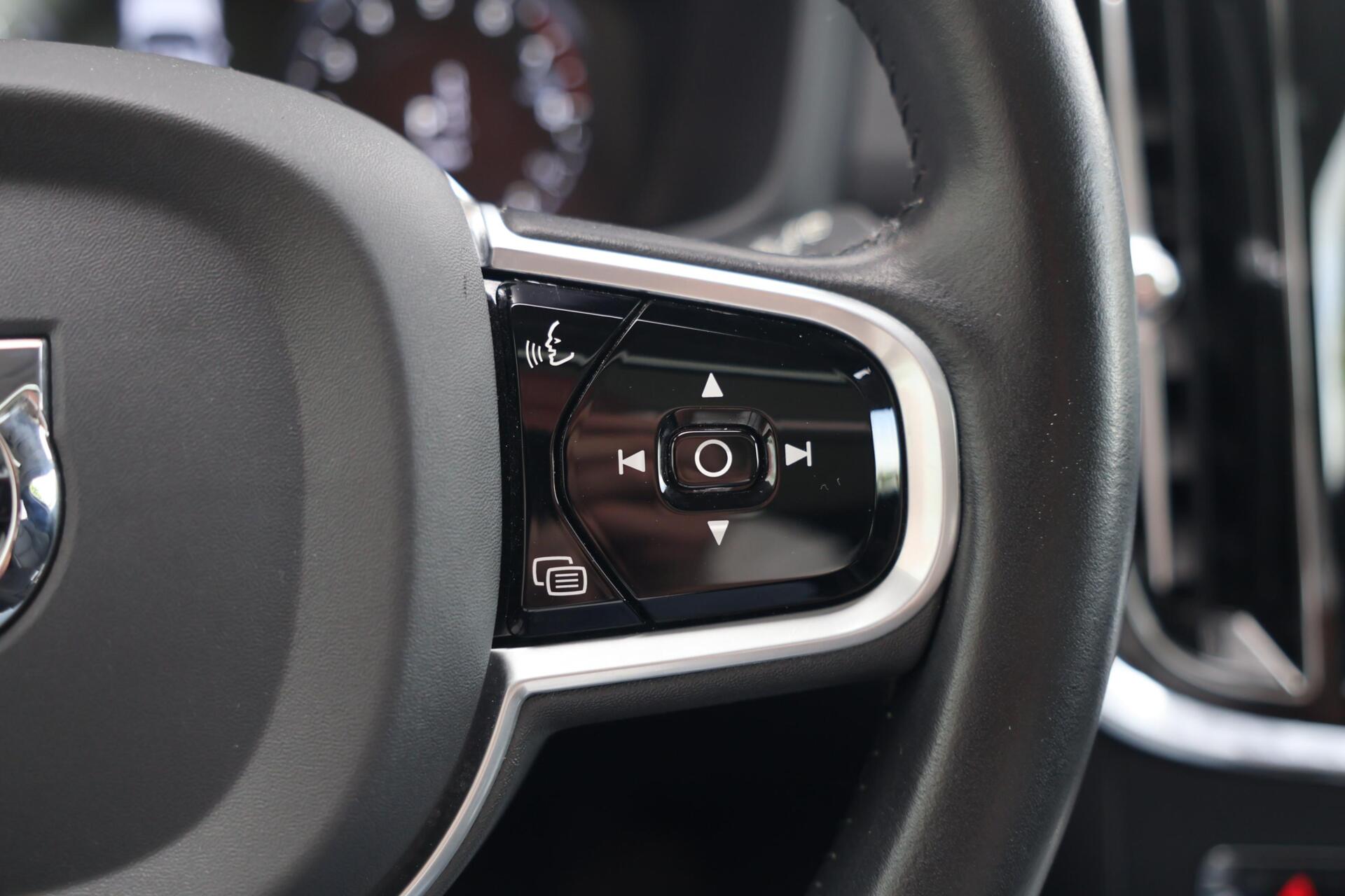 Foto van Volvo V60 T8 Twin Engine