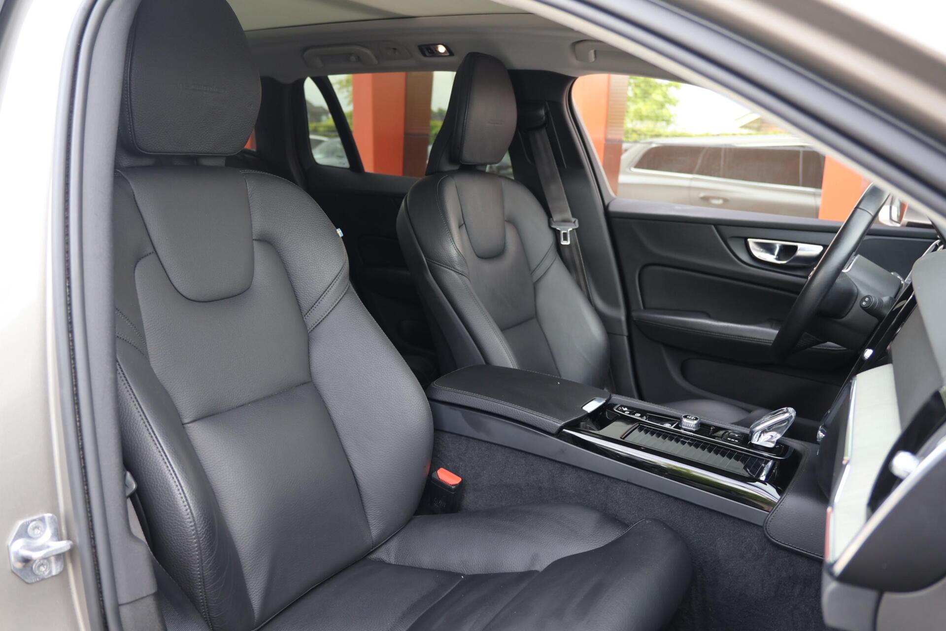 Foto van Volvo V60 T8 Twin Engine