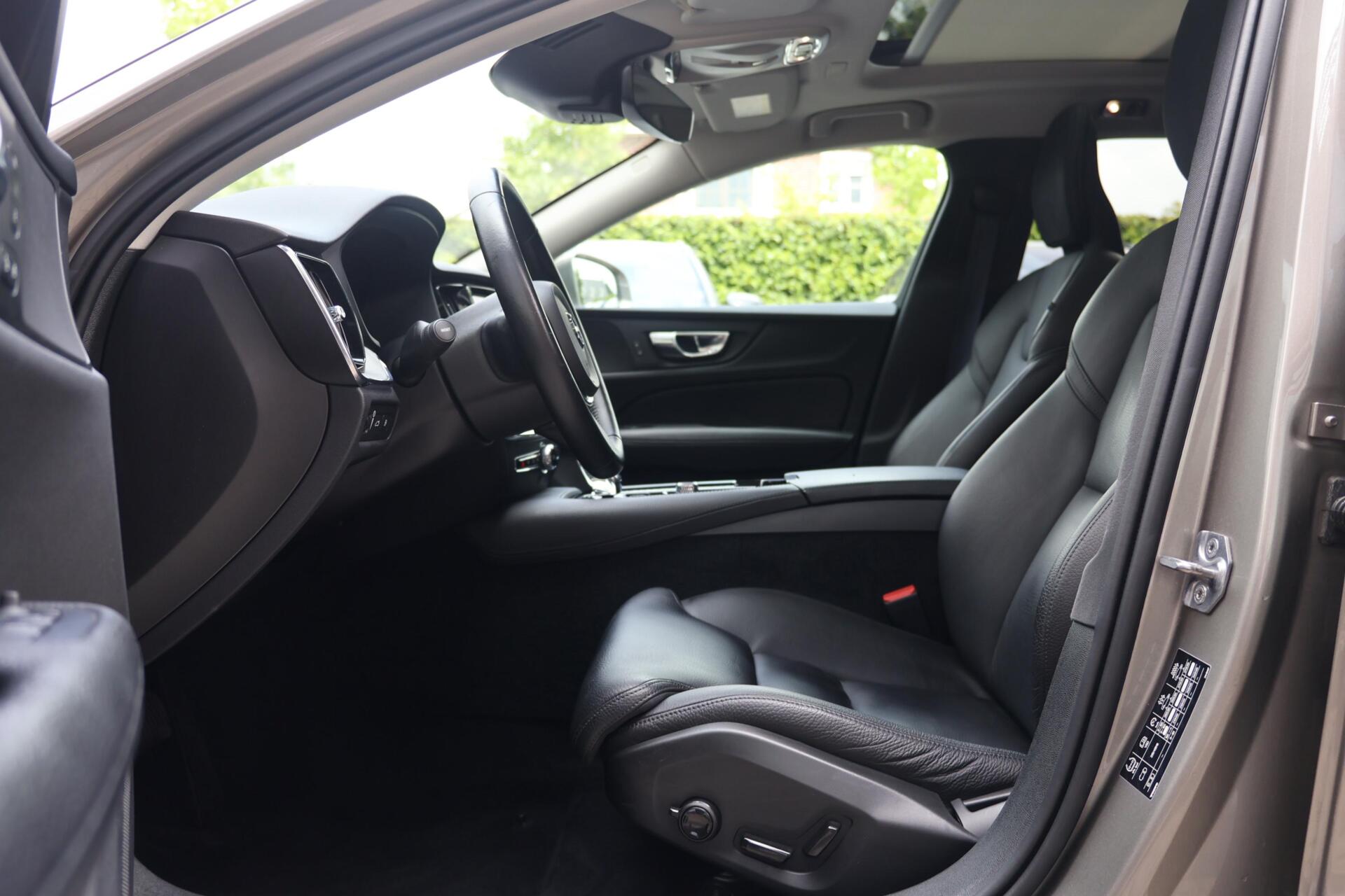Foto van Volvo V60 T8 Twin Engine