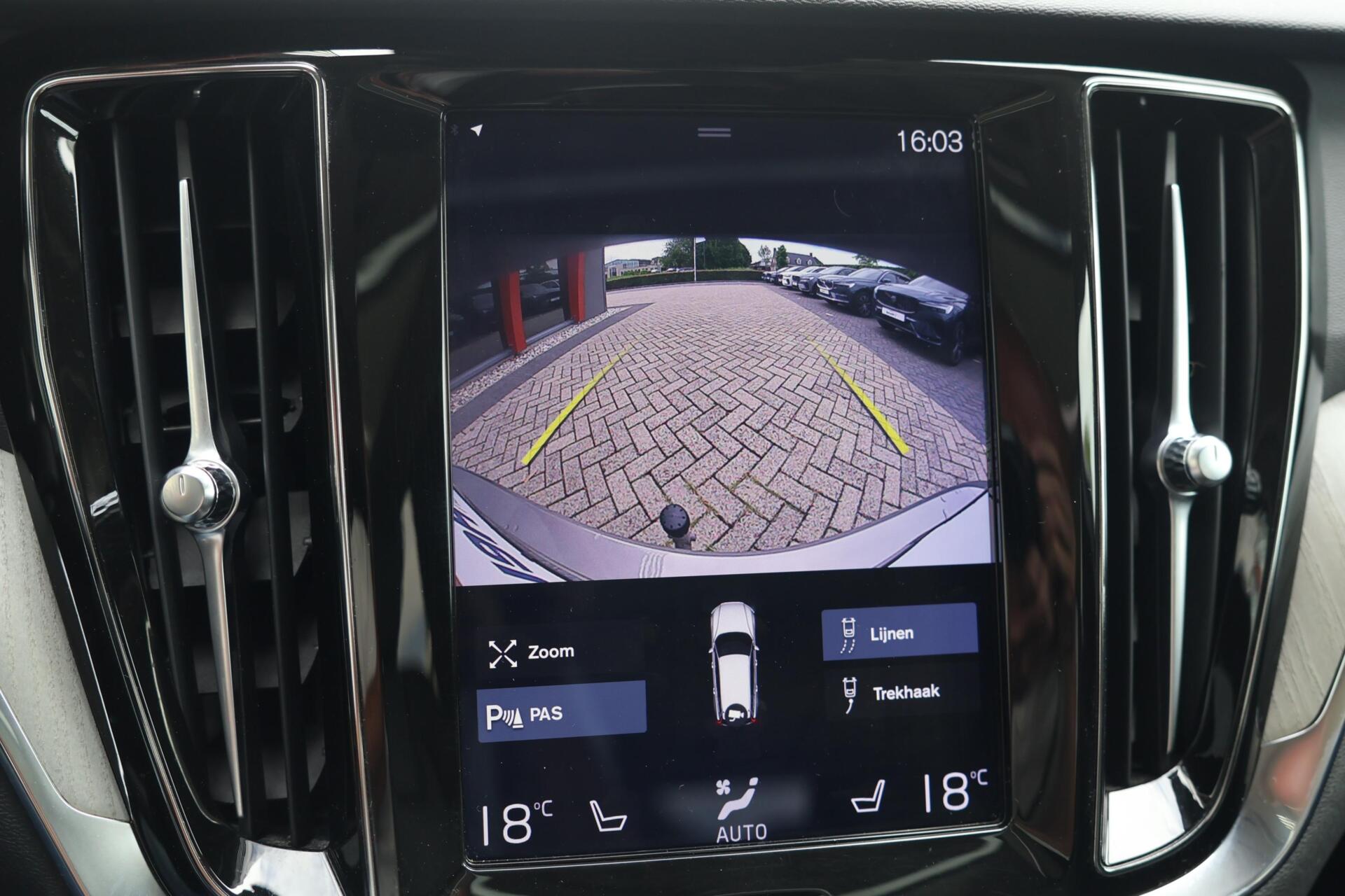 Foto van Volvo V60 T8 Twin Engine