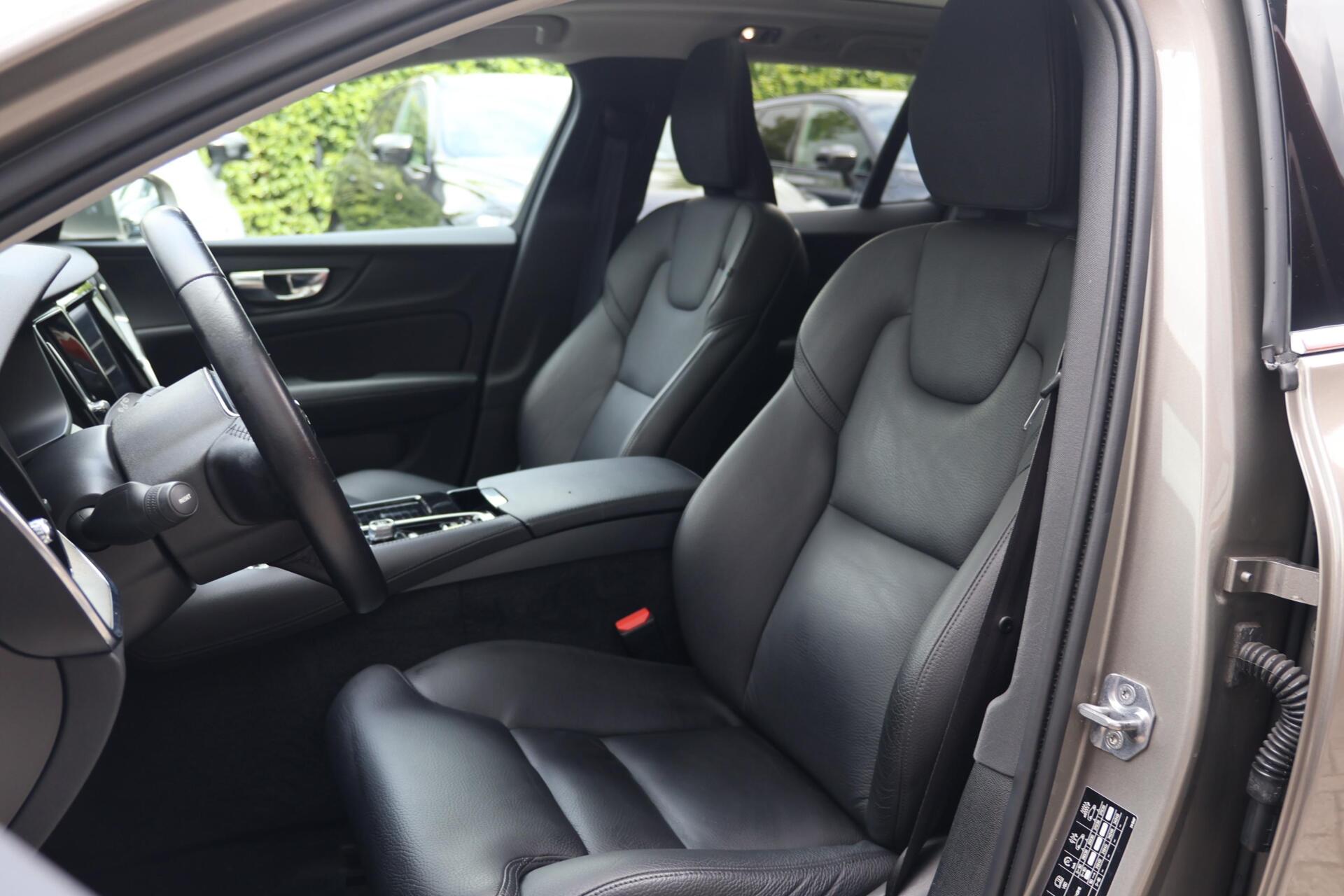 Foto van Volvo V60 T8 Twin Engine