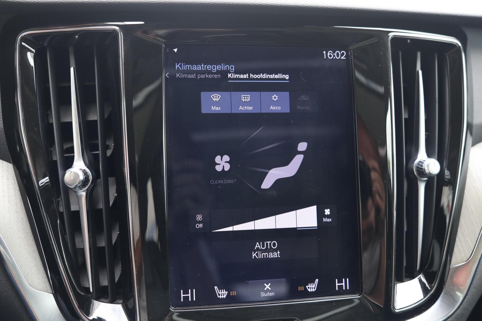 Foto van Volvo V60 T8 Twin Engine
