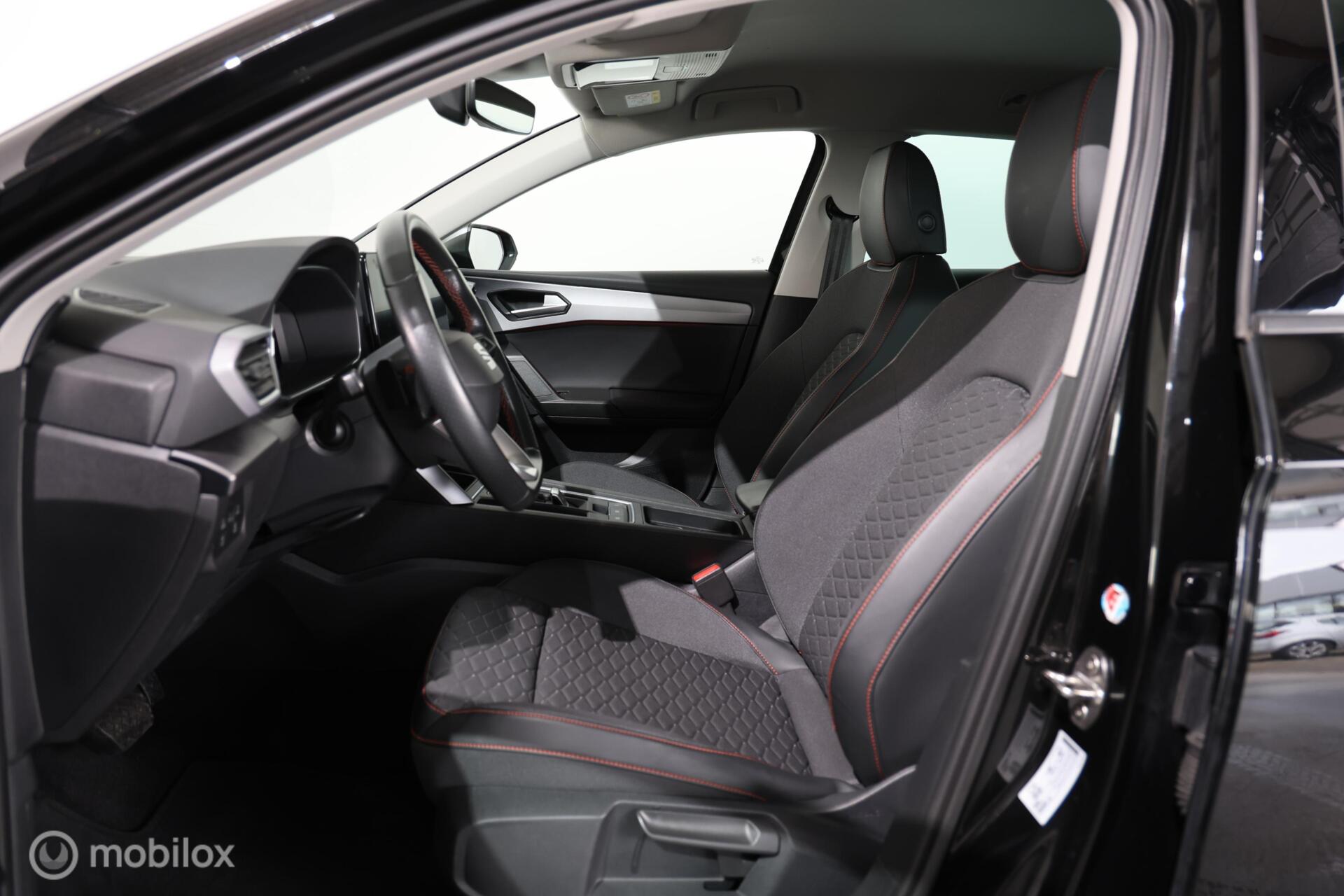Foto van Seat Seat Leon SP E-hybrid150