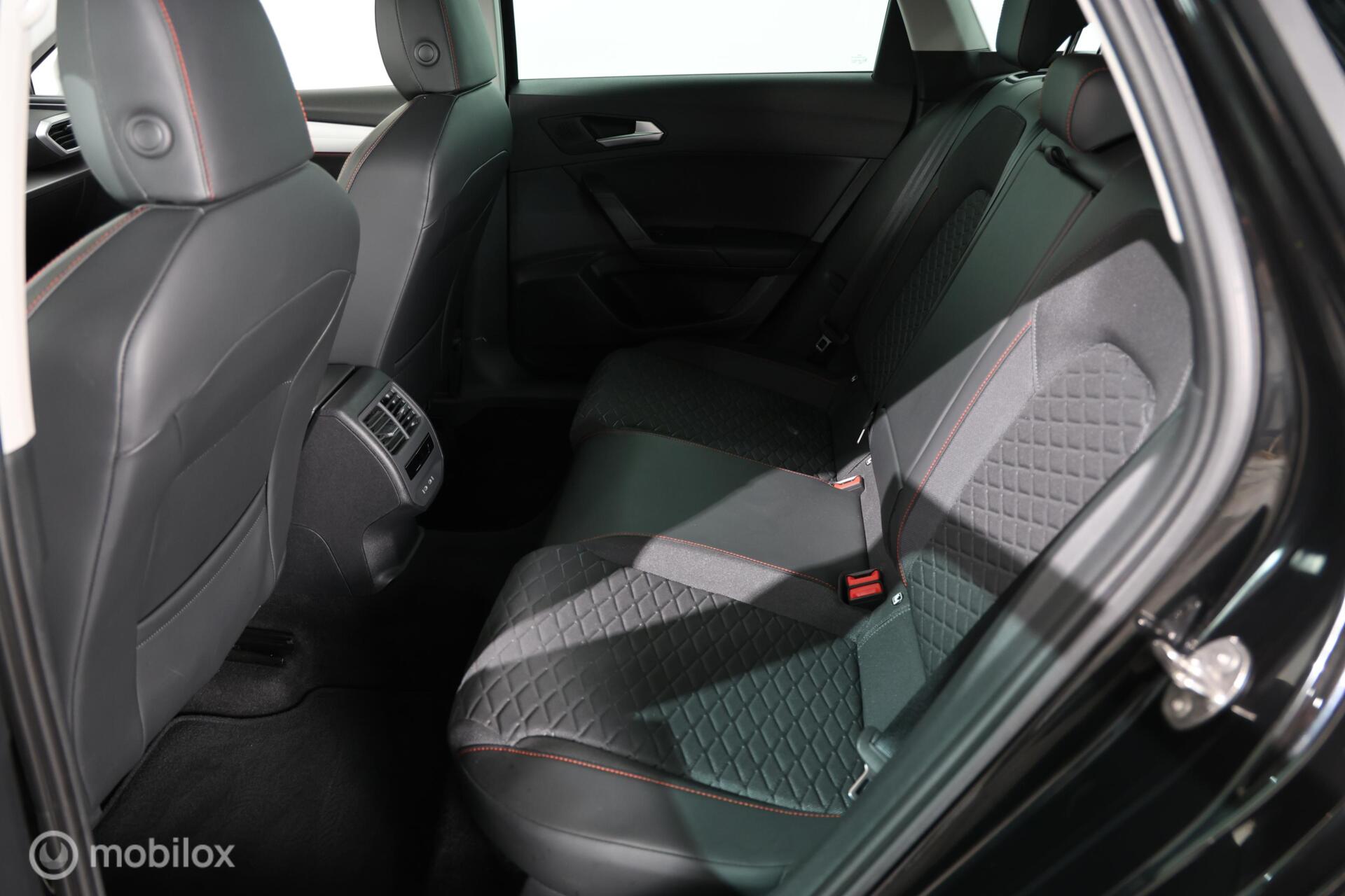 Foto van Seat Seat Leon SP E-hybrid150