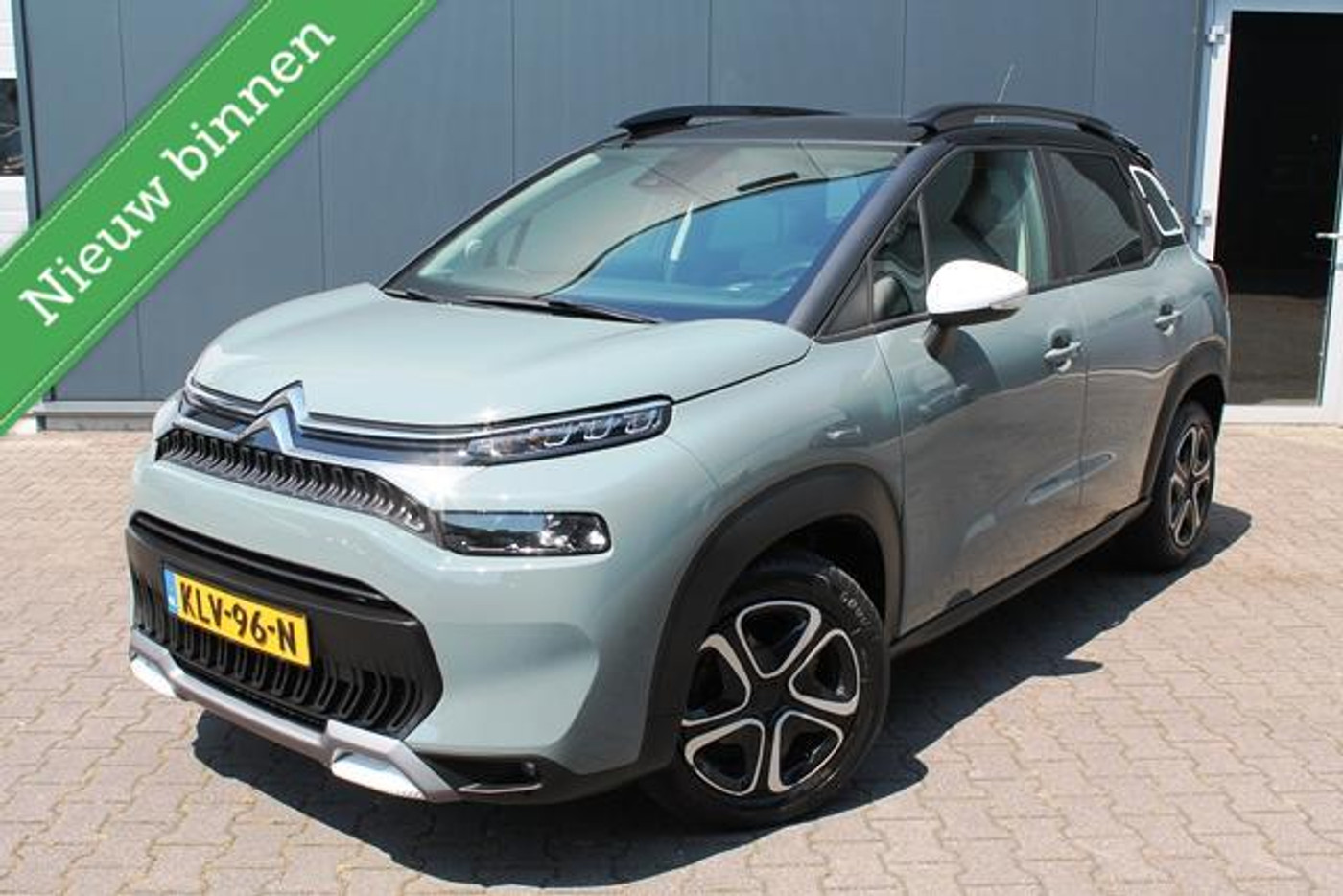 Citroen C3 Aircross 1.2 PureTech Shine Pack Business | Leder | Navi | Camera 2022 - voorkant