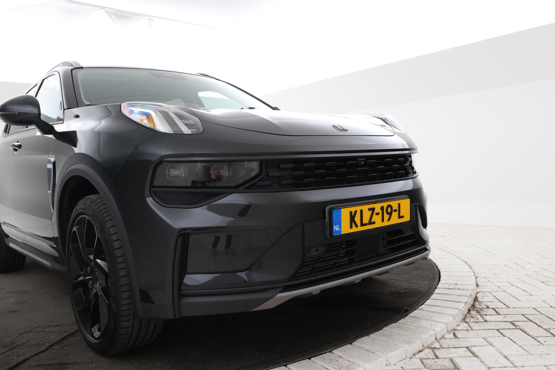Foto van Lynk&co LYNK & Co 01