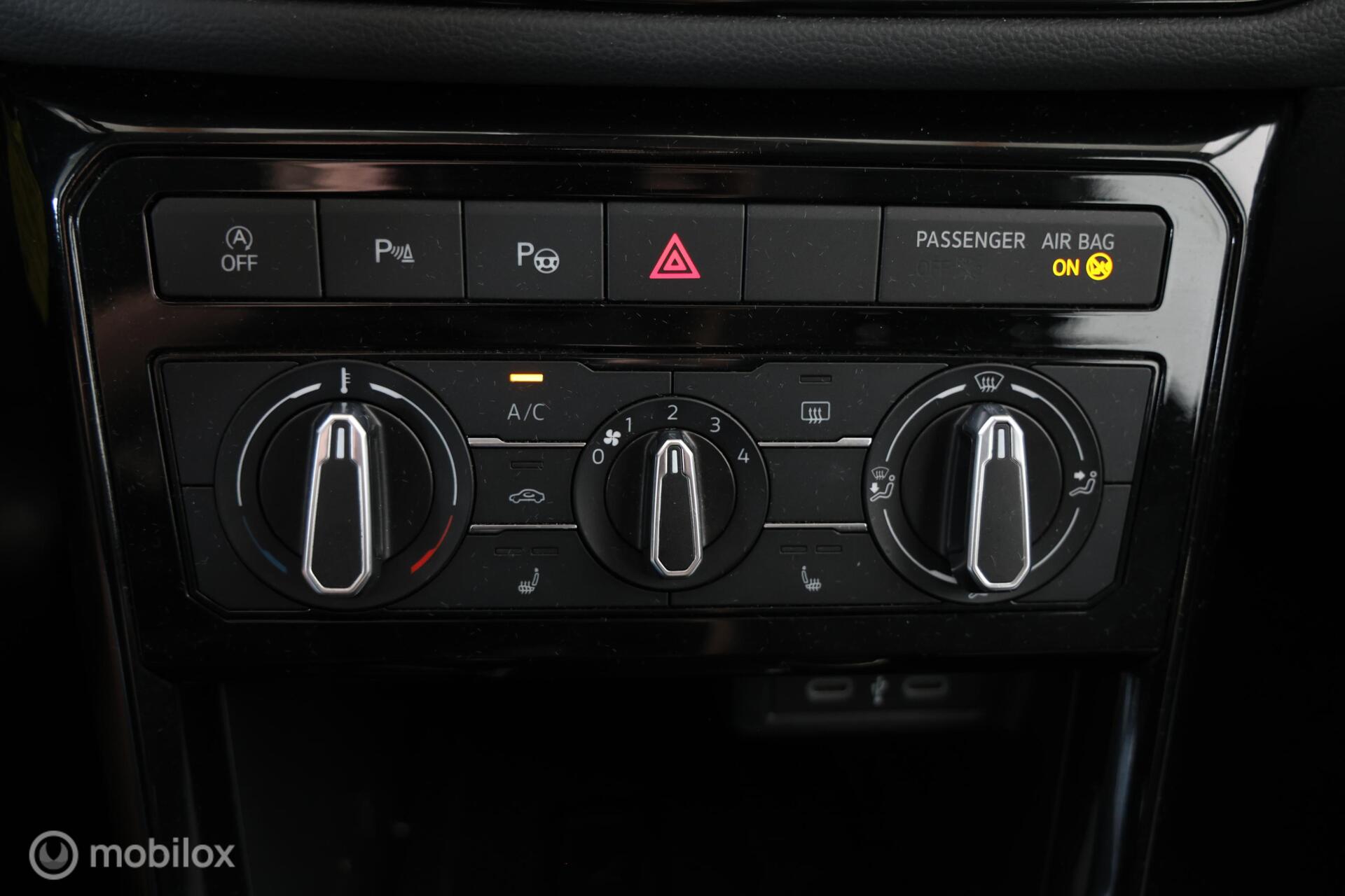 Foto van Volkswagen T-cross