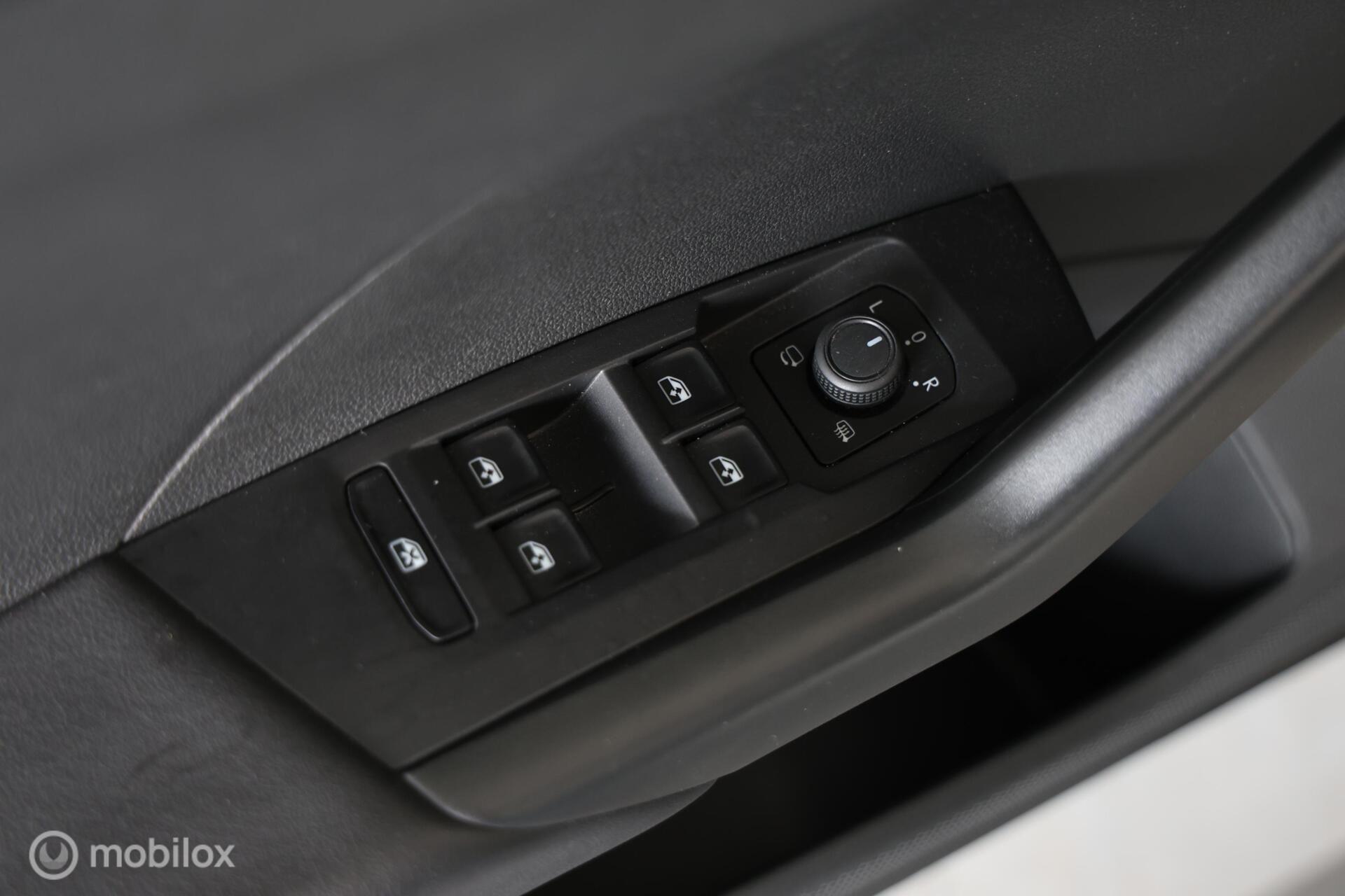 Foto van Volkswagen T-cross